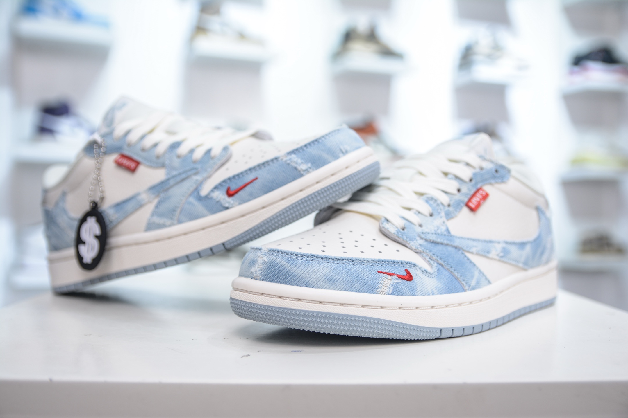 TS x Air Jordan 1 Low x Levi's: Denim Blue Low-Top Sneakers 4 i1748196161882 2948 0 3