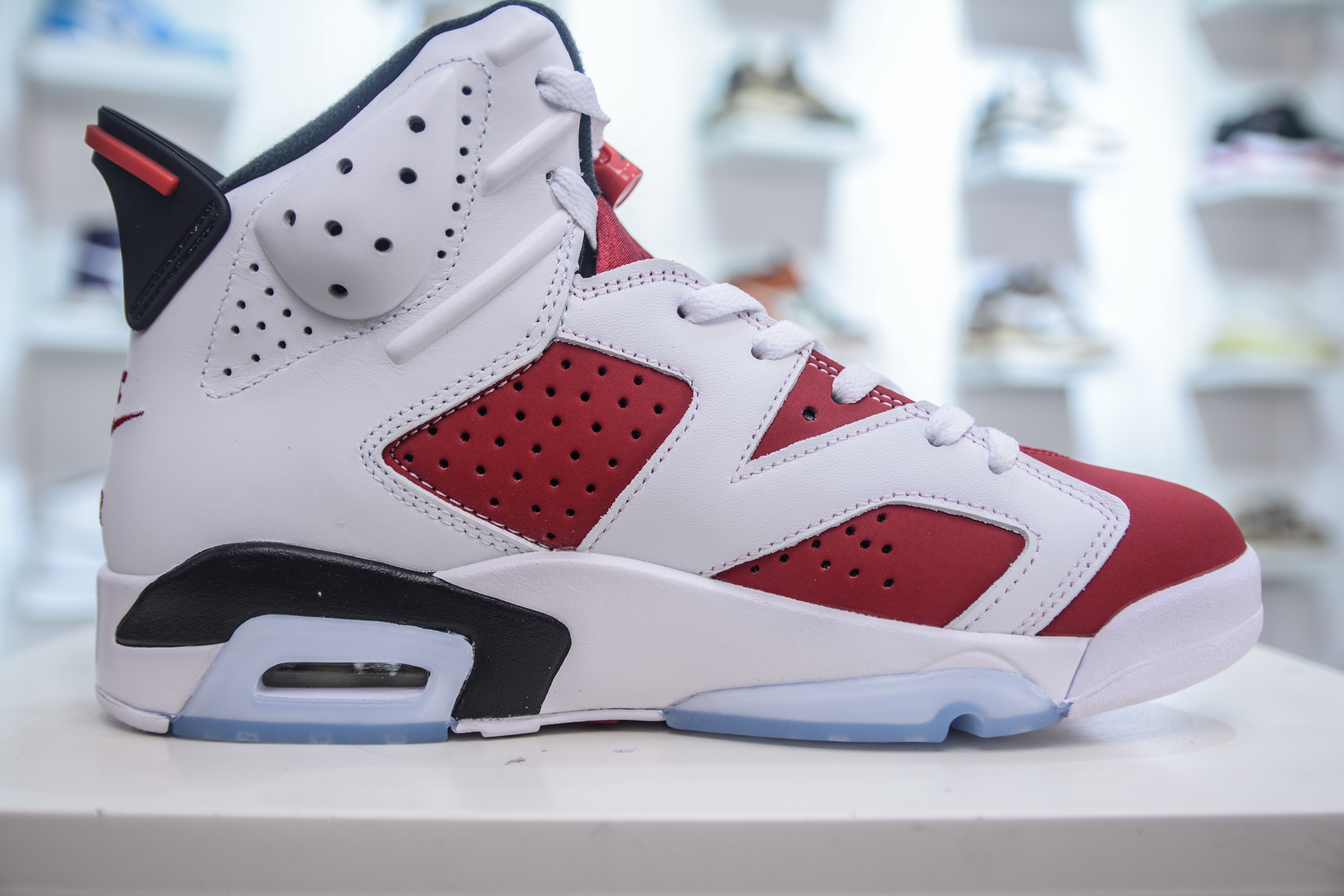 Nike Air Jordan 6 Retro Carmine: Premium Leather, Iconic Design, and Lasting Comfort 3 i1748196342488 7323 0 2