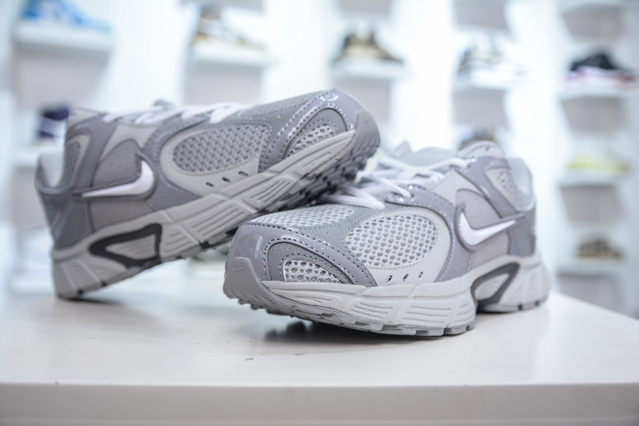 Nike V5 RNR Running Shoes: Comfort, Style, and Durability in Every Step 5 i1748196477883 394 0 3