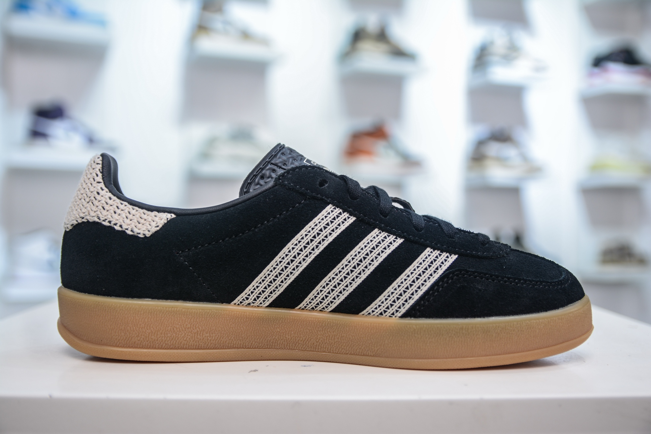 Adidas Originals Gazelle Indoor Trainers - Retro Style, Comfortable Fit 4 i1748197685836 4693 0 2