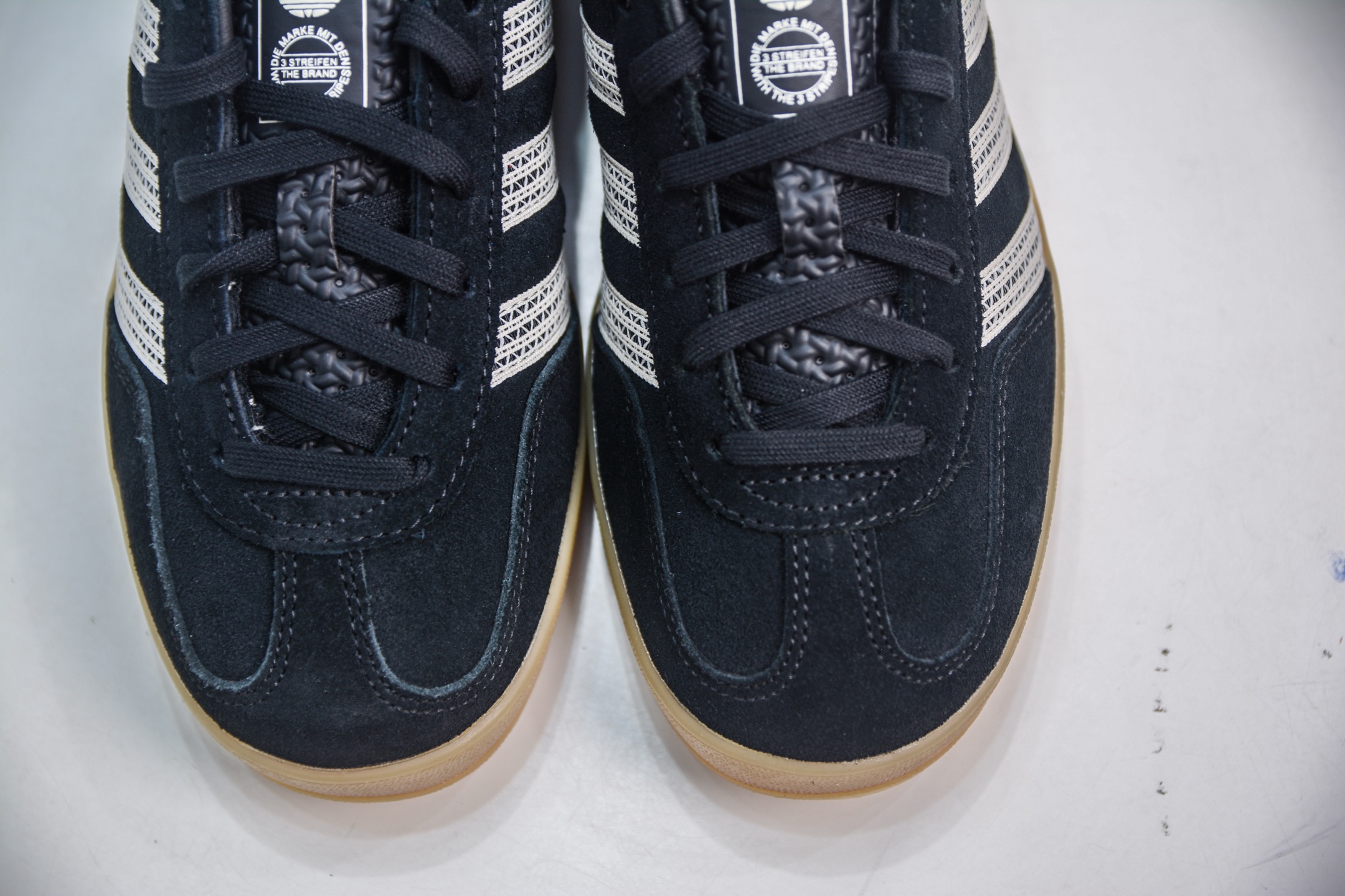 Adidas Originals Gazelle Indoor Trainers - Retro Style, Comfortable Fit 10 i1748197685836 5061 0 8