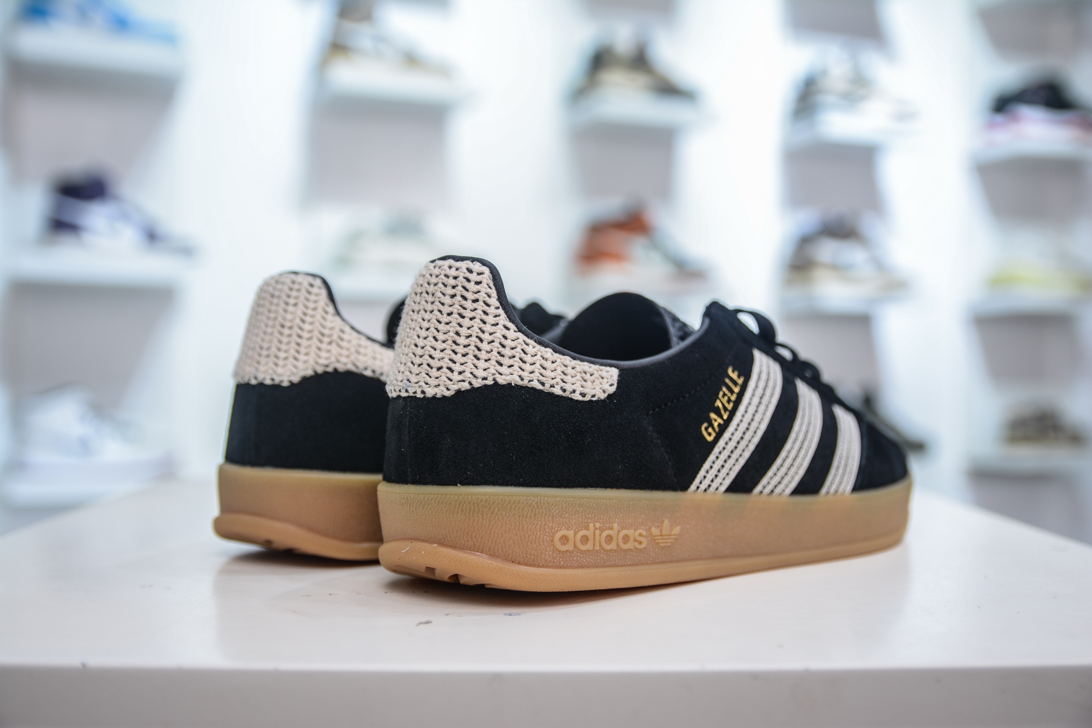 Adidas Originals Gazelle Indoor Trainers - Retro Style, Comfortable Fit 7 i1748197687915 2975 0 5