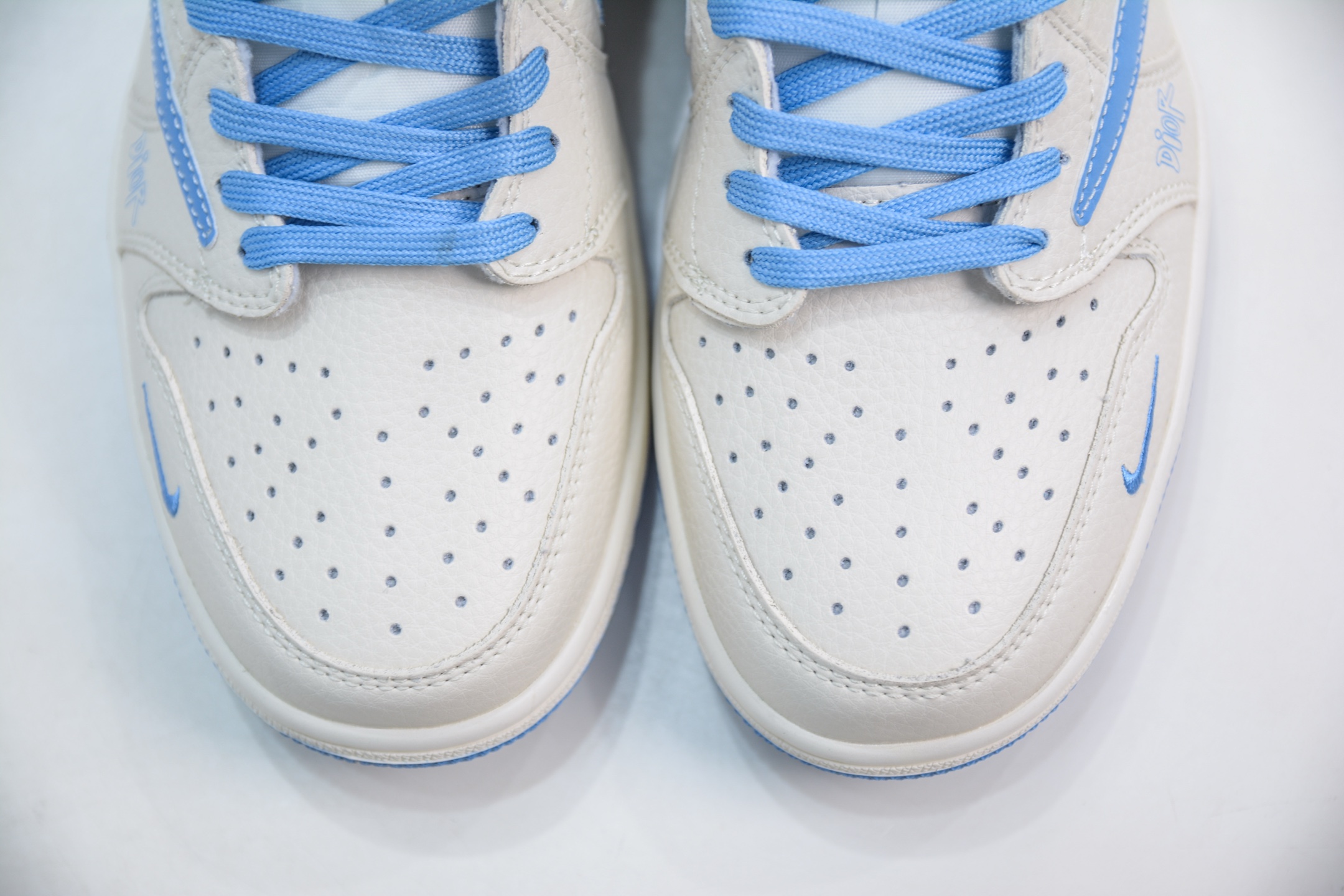 TS x Air Jordan AJ1 Low x DIOR 迪奥联名-白天蓝 倒钩低帮联名 LD2025-028