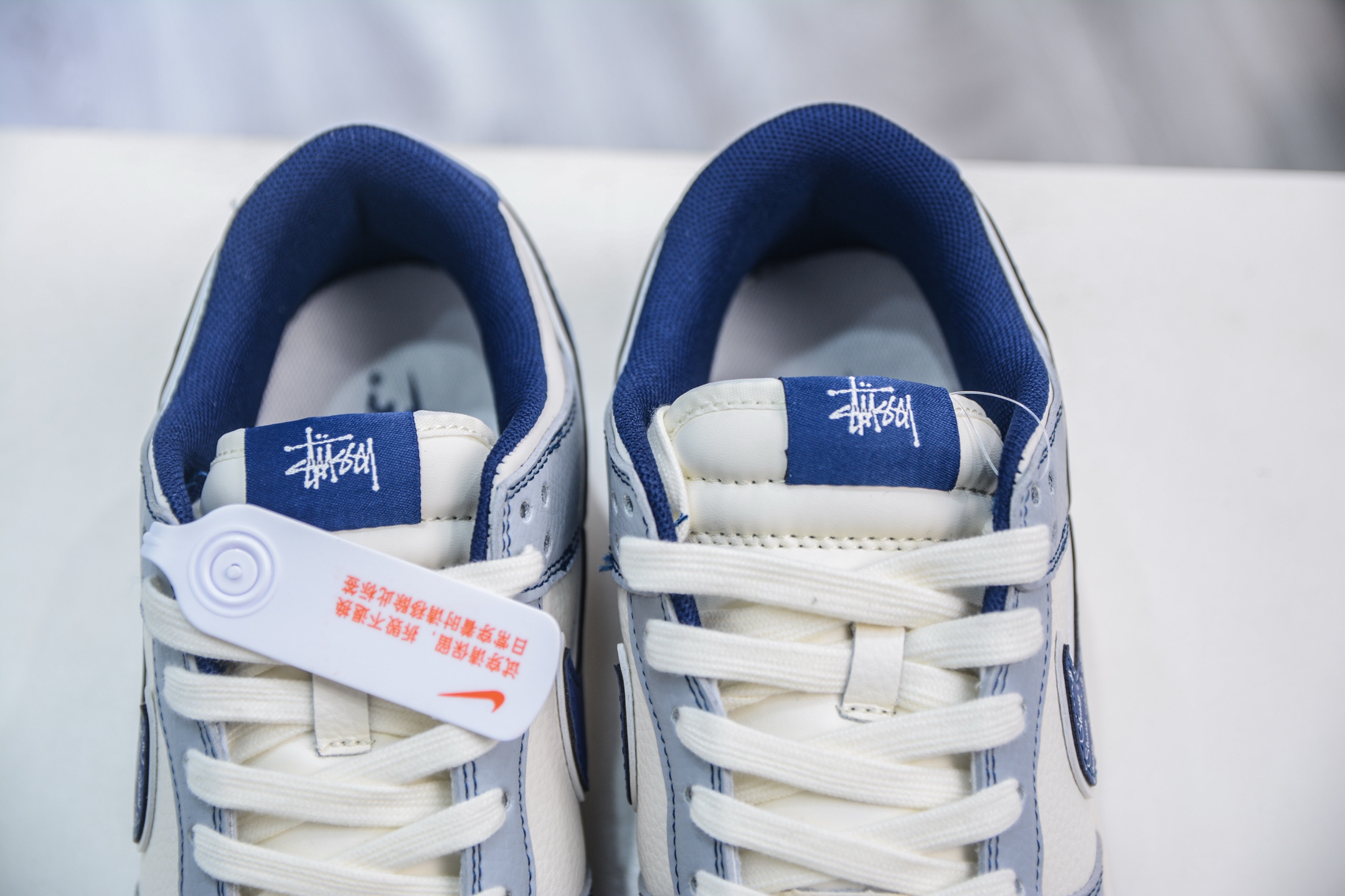 Nike SB Dunk Low x Stussy 斯图西联名-白蓝英文蓝勾 XS6089-595