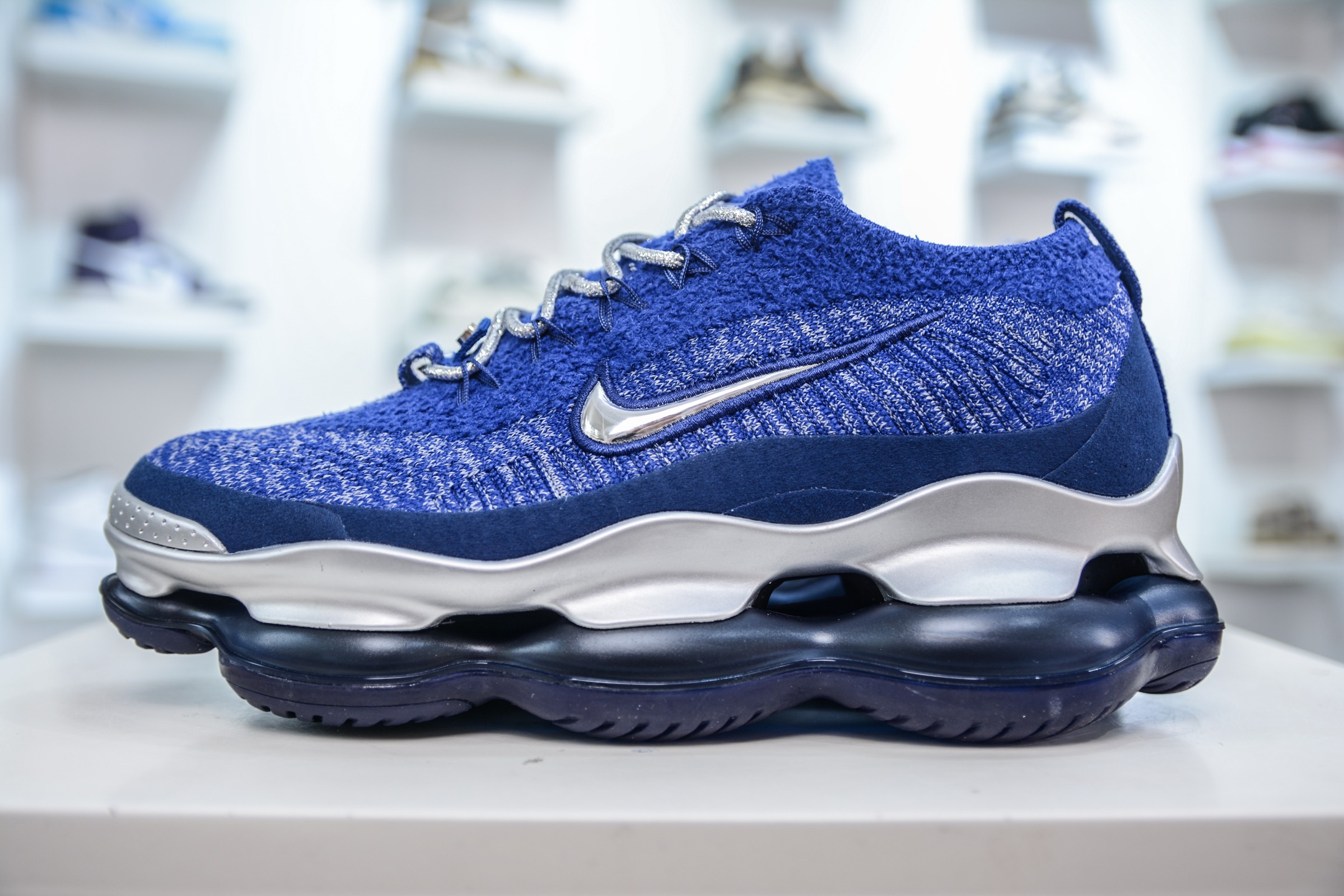 Nike Air Max Scorpion 次世代气垫搭载全掌长气垫 DJ4702-044