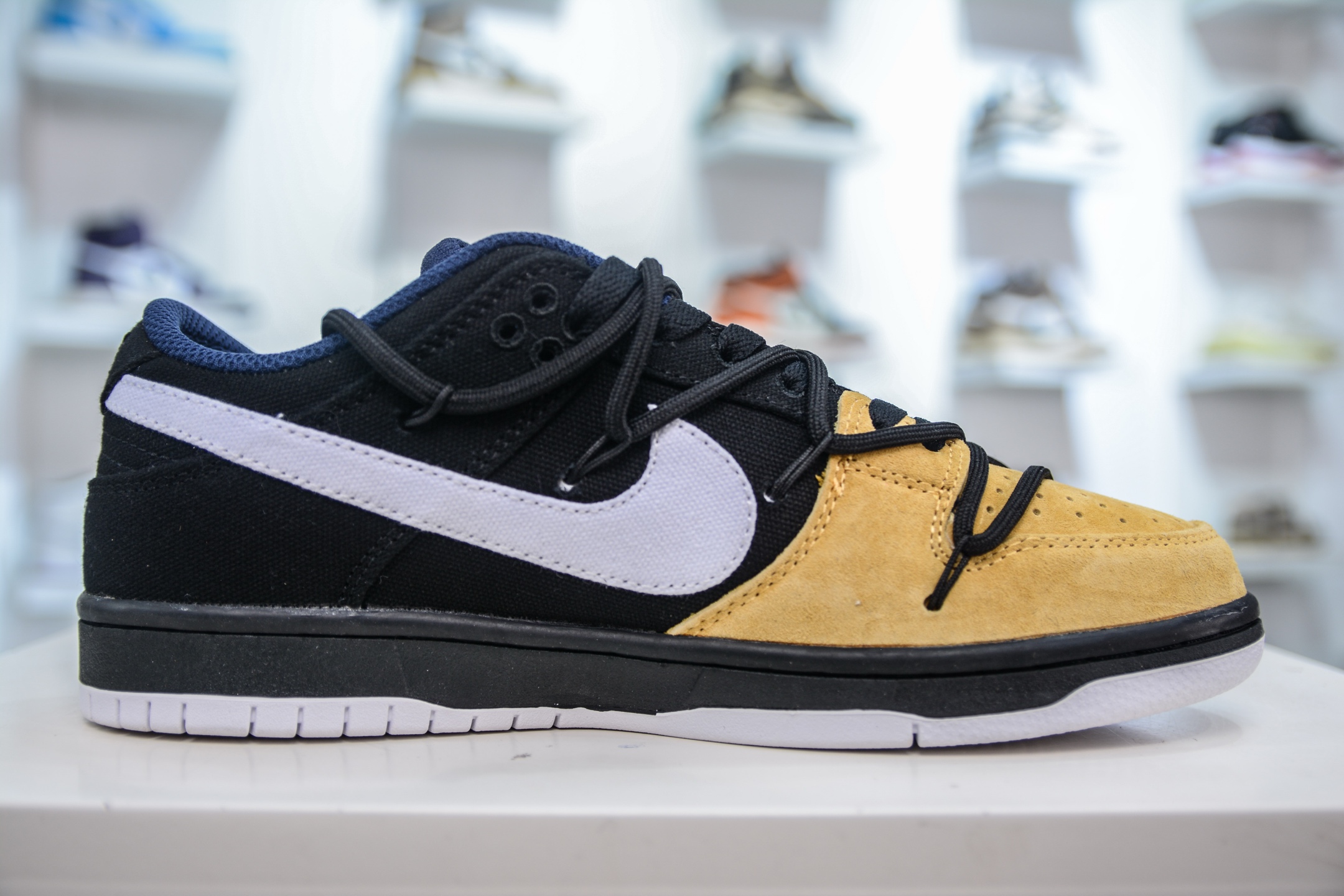 Nike Dunk Low Top Sneakers - Yellow Black White, Comfortable Shoes For Men & Women 4 i1748368953440 2282 0 2
