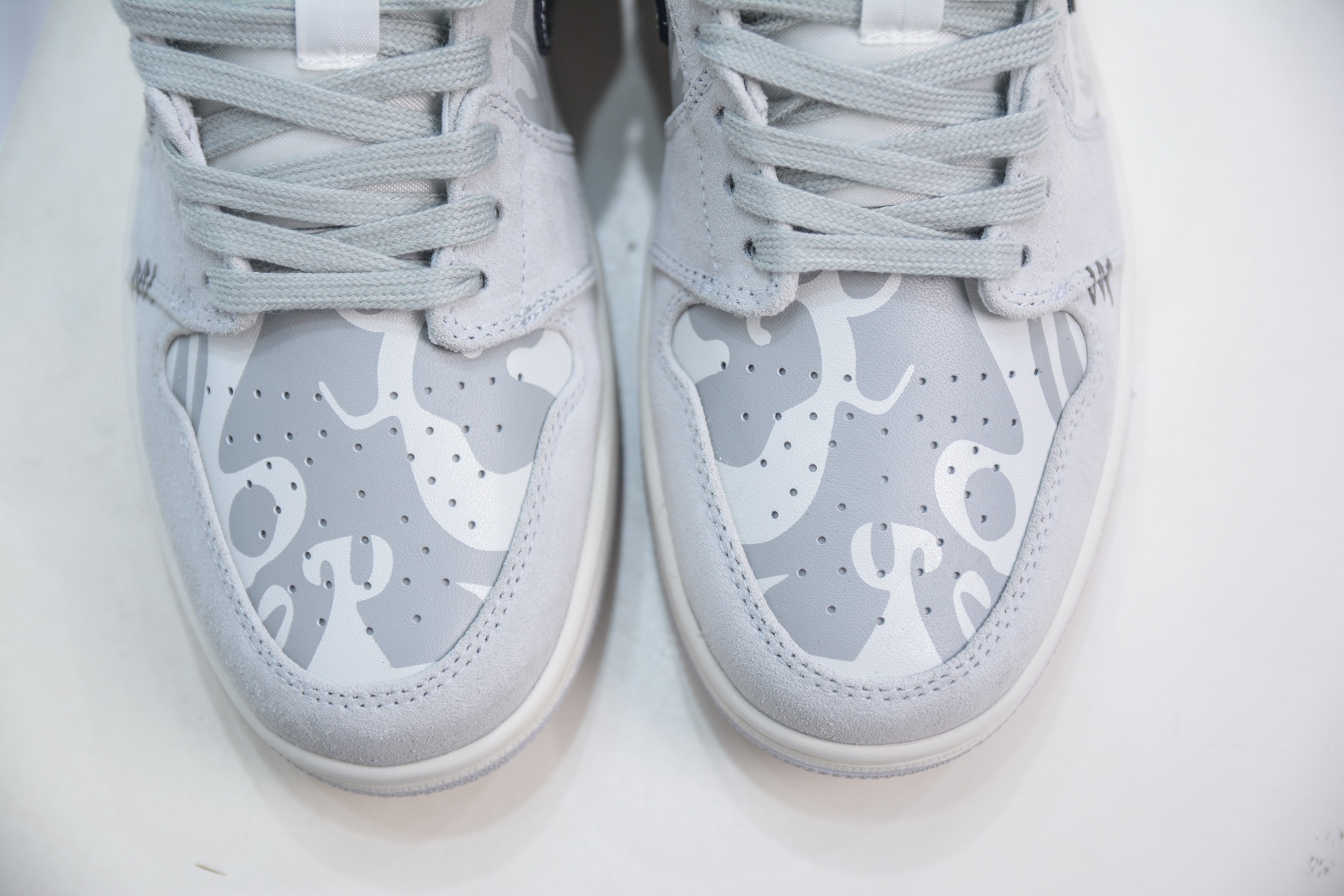 Jordan Air Jordan 1 LOW 熊猫恶作剧 HF1567-200