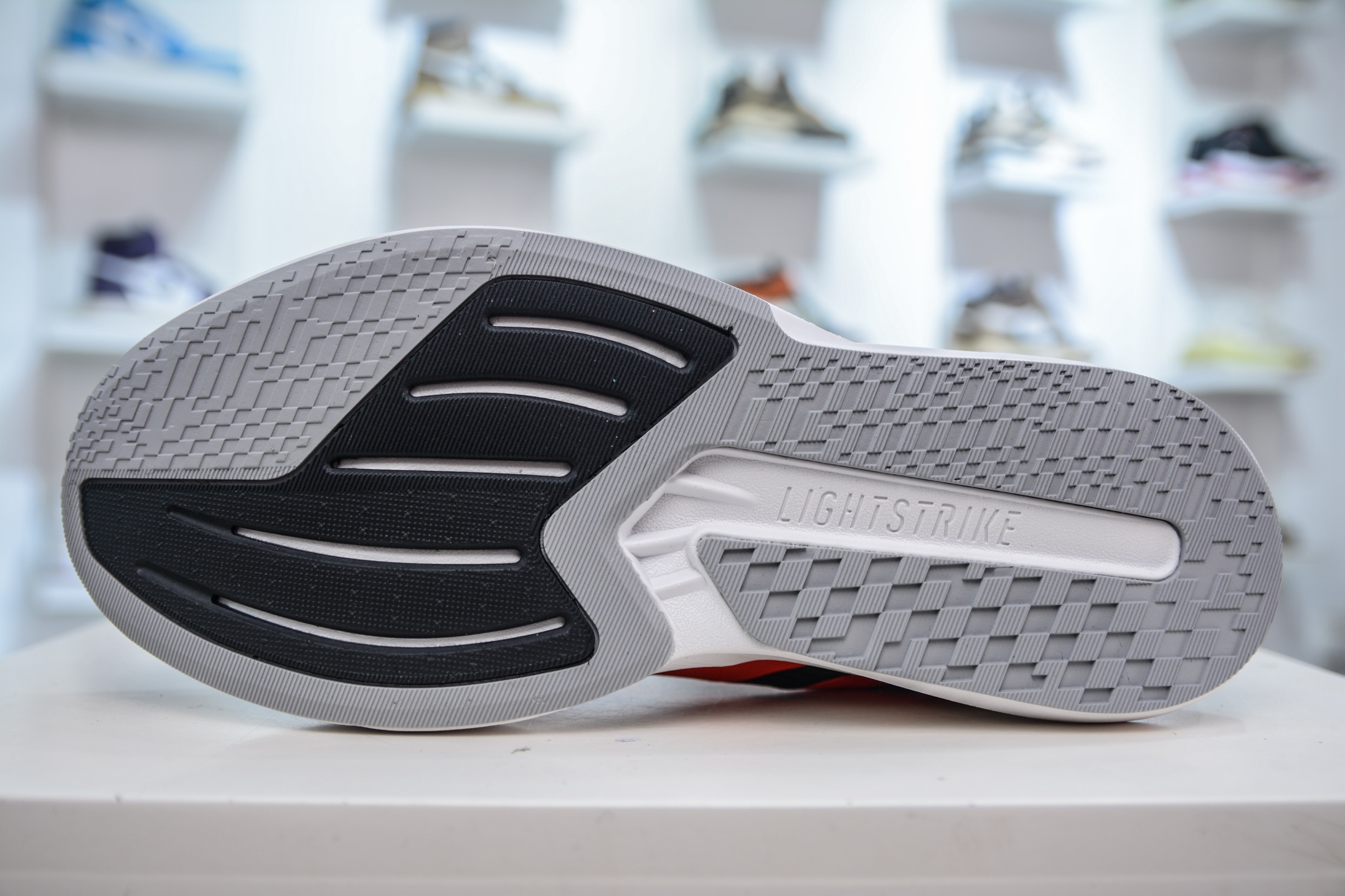 adidas Duramo Speed 2 轻量跑鞋清风系列 复古网面透气跑步鞋 IH8205