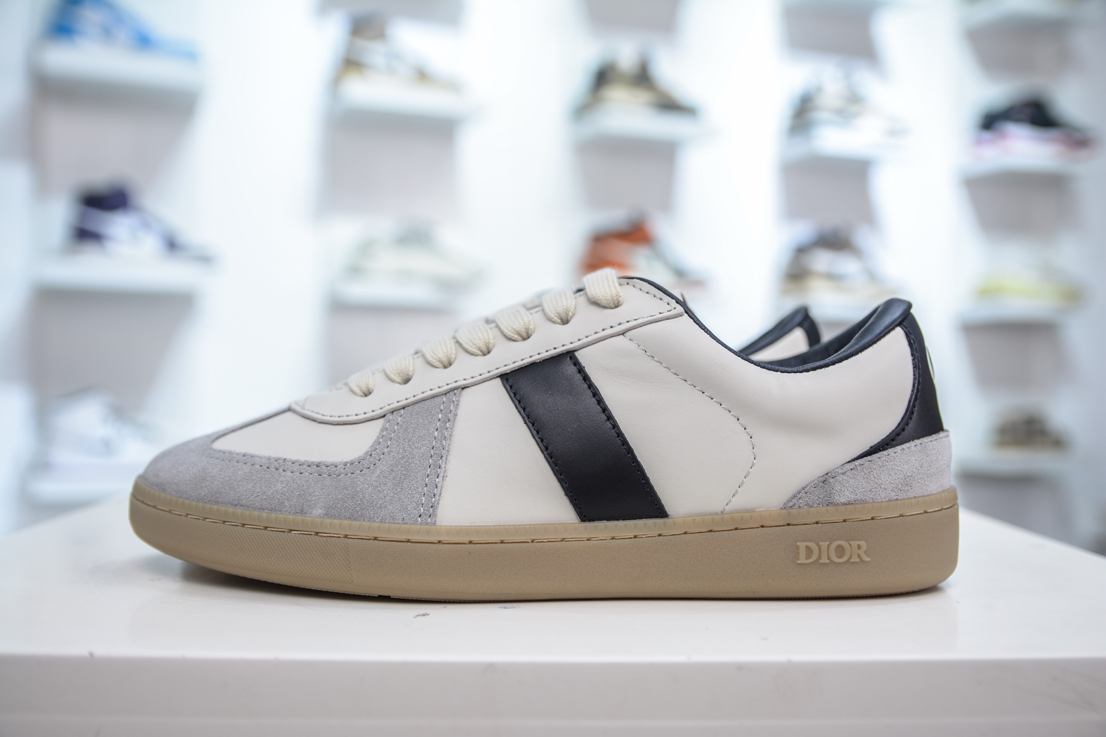 Dior B01 Matchpoint Sneakers, Round Toe, Lace-Up, Leather, CD Icon, Rubber Sole 2 i1748369555832 7521 0 0