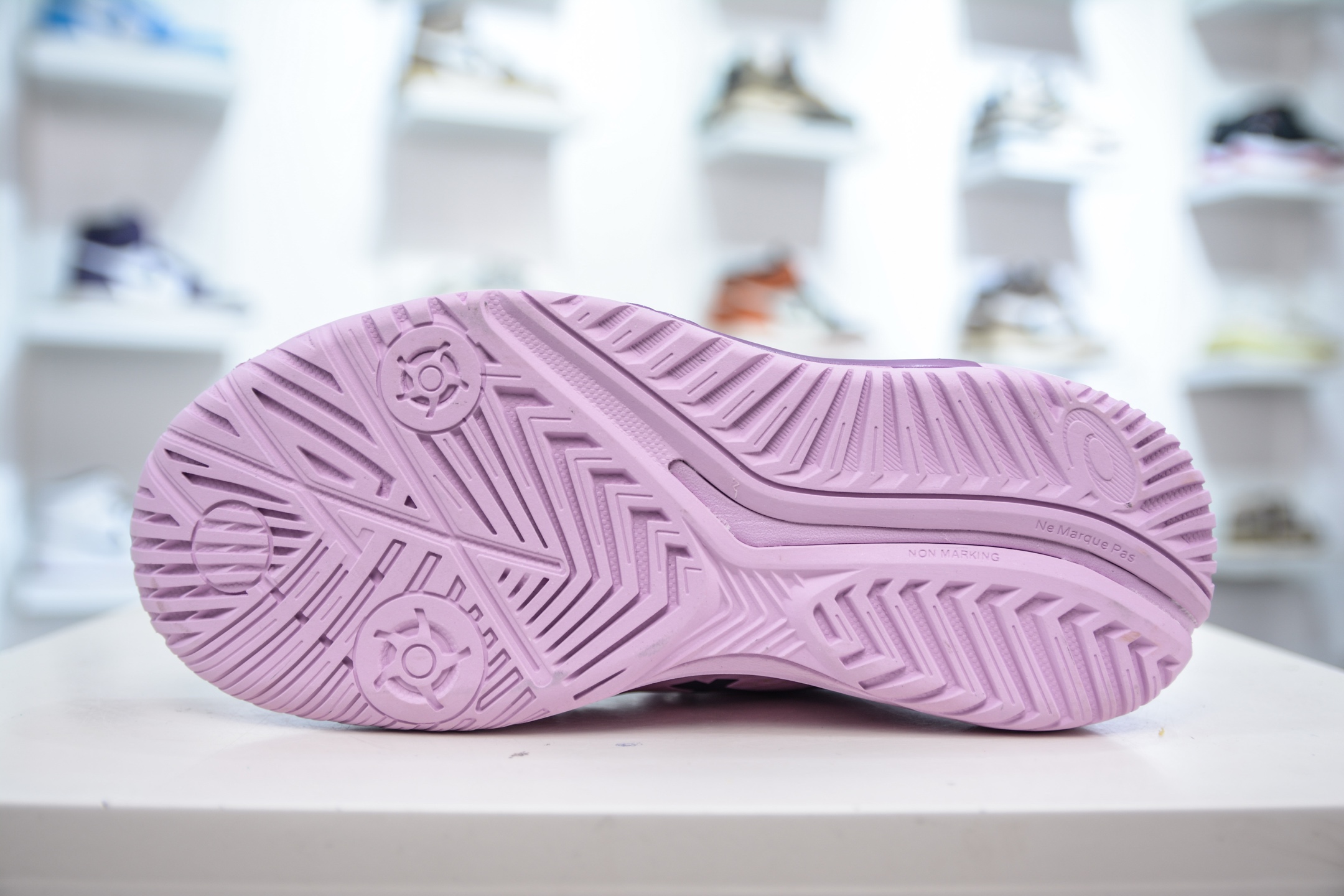 Asics Gel-CHALLENGER 14 亚瑟士 轻量化网球鞋 1042A231-700