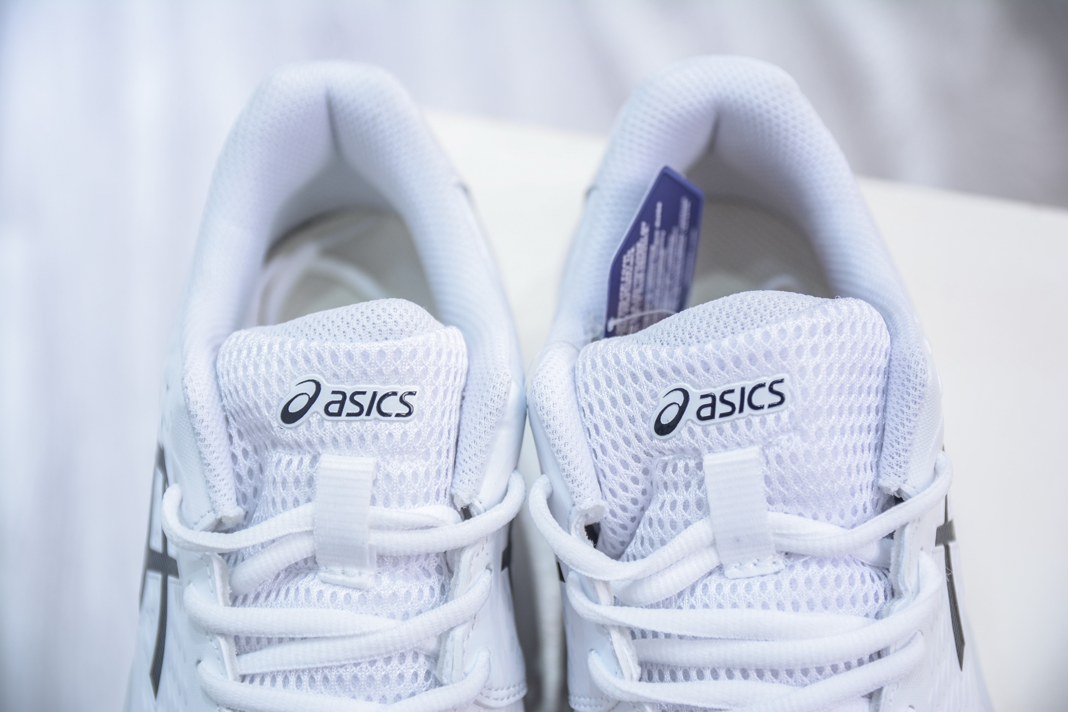 Asics Gel-Challenger 14 White/Black Lightweight Tennis Shoes for Women 8 i1748369781040 587 0 7