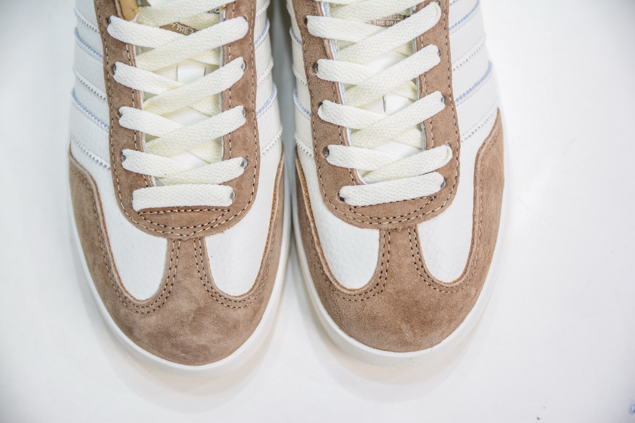 adidas Originals Gazelle INdoor x Supreme 三叶草休闲防滑耐磨低帮板鞋 DD6606
