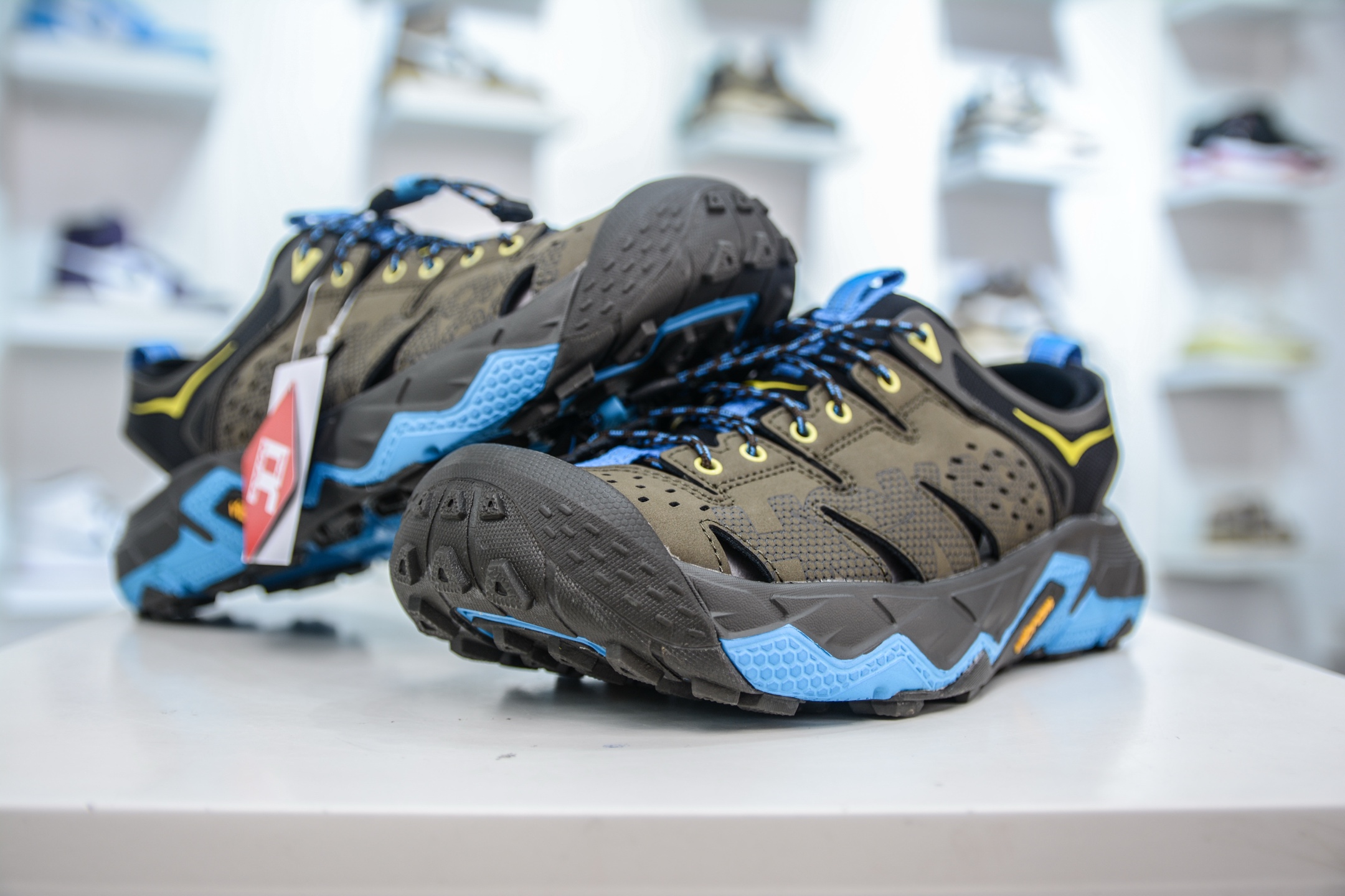 Hoka One One Hopara Lightweight Hiking & Water Shoes for Men and Women 4 i1748370403541 7834 0 3