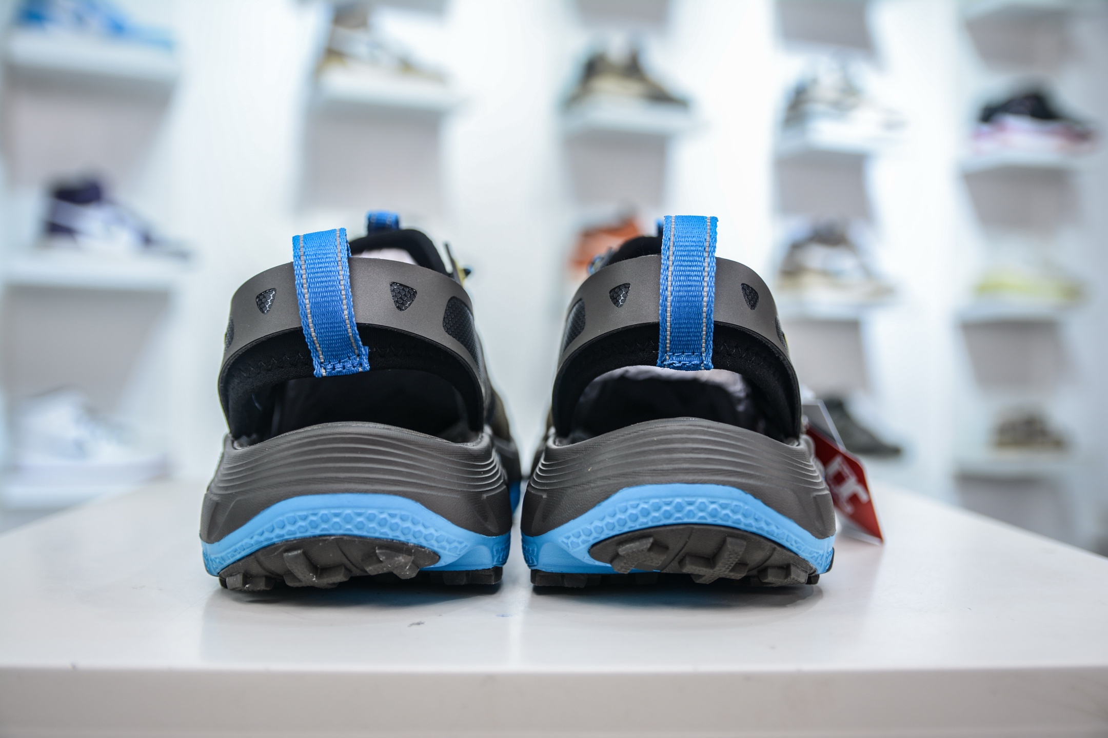 Hoka One One Hopara Lightweight Hiking & Water Shoes for Men and Women 2 i1748370403565 1861 0 1