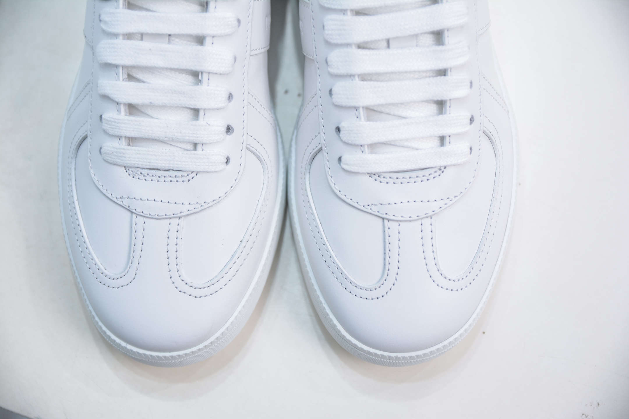Dior B01 Matchpoint White Leather Sneakers Round Toe Lace-Up, Sizes 38-45 10 i1748454896930 8572 0 8