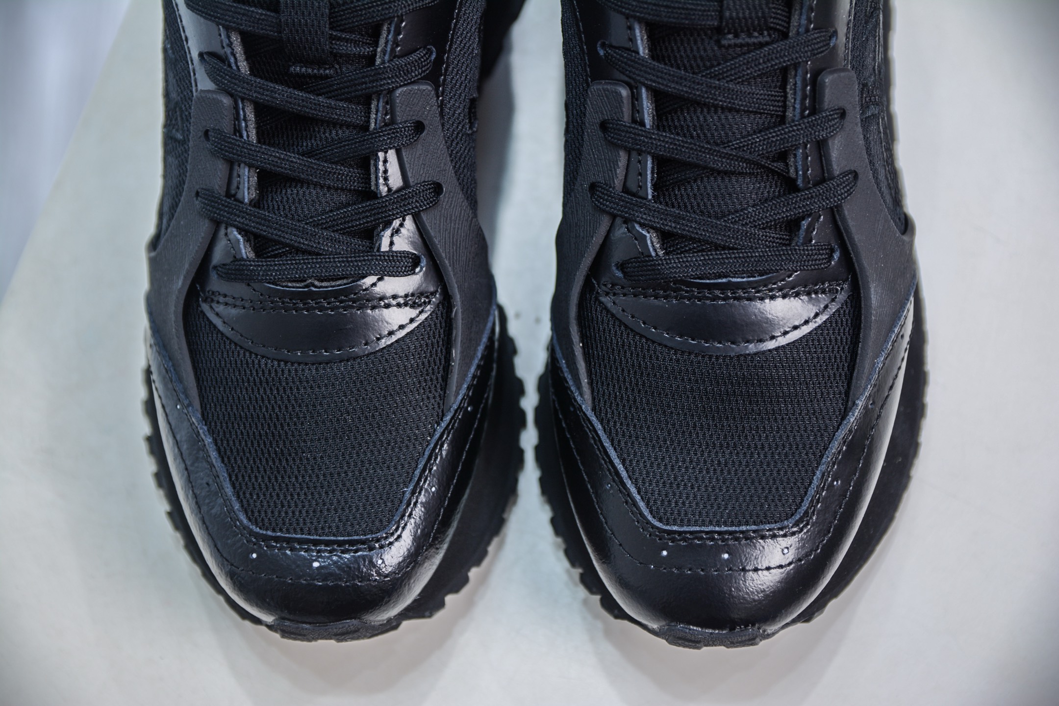 鬼冢虎 Onitsuka Tiger MOAGE CO Low 摩纳哥CO系列低帮厚底复古经典百搭休闲慢跑鞋 1183C438-001