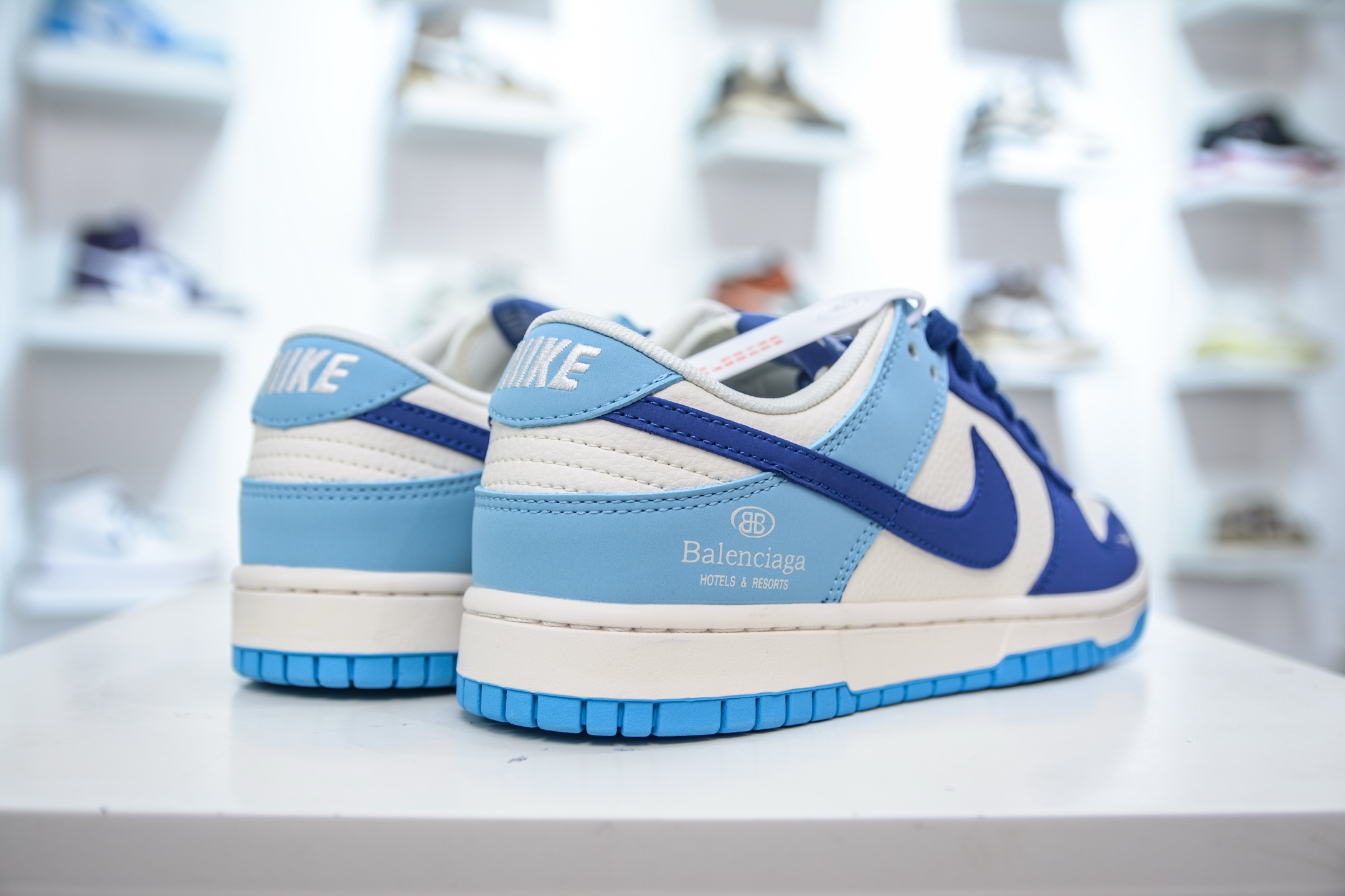 Nike SB Dunk Low x Balenciaga 巴黎世家-白深浅蓝拼接 ZH2598-275