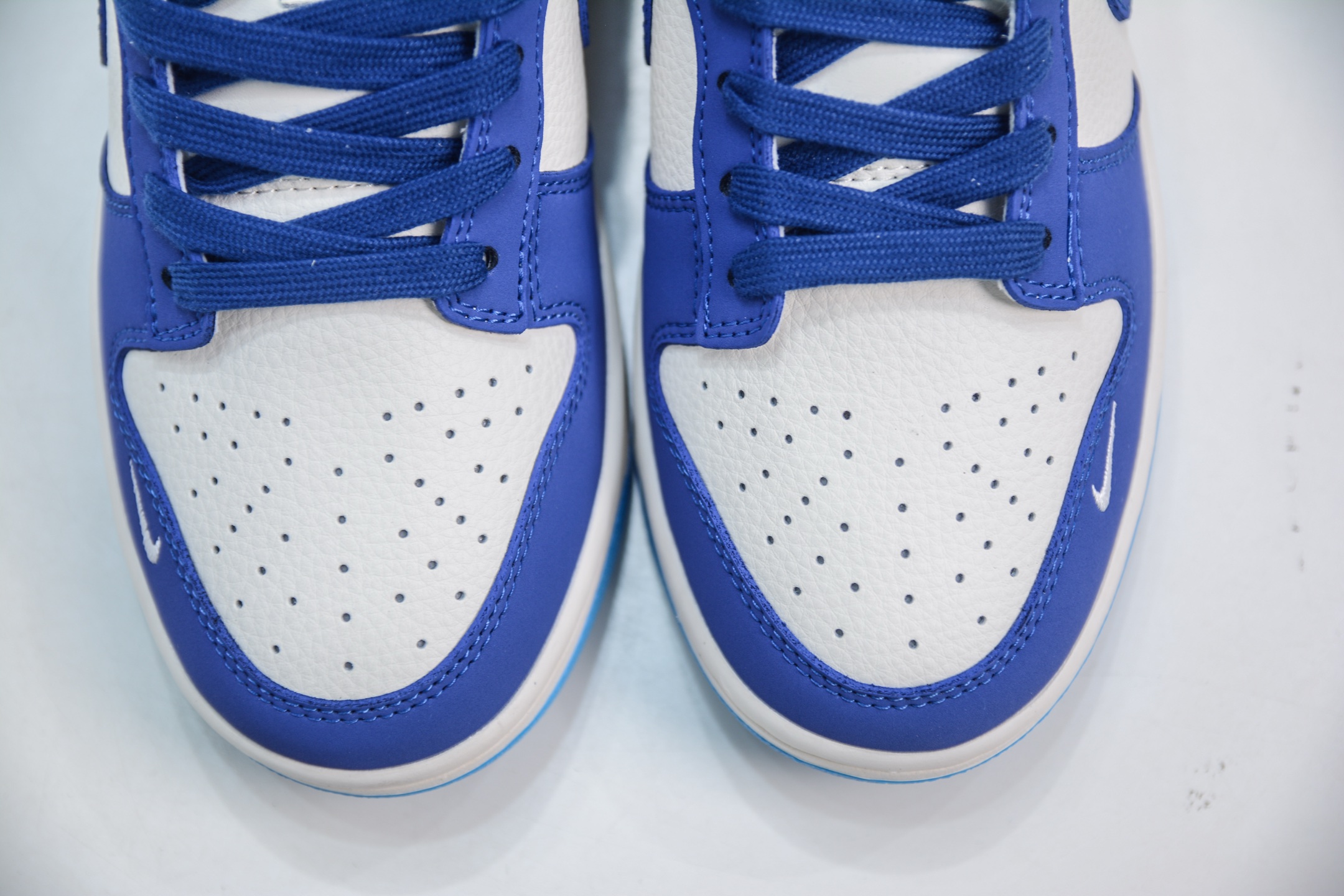Nike SB Dunk Low x Balenciaga 巴黎世家-白深浅蓝拼接 ZH2598-275