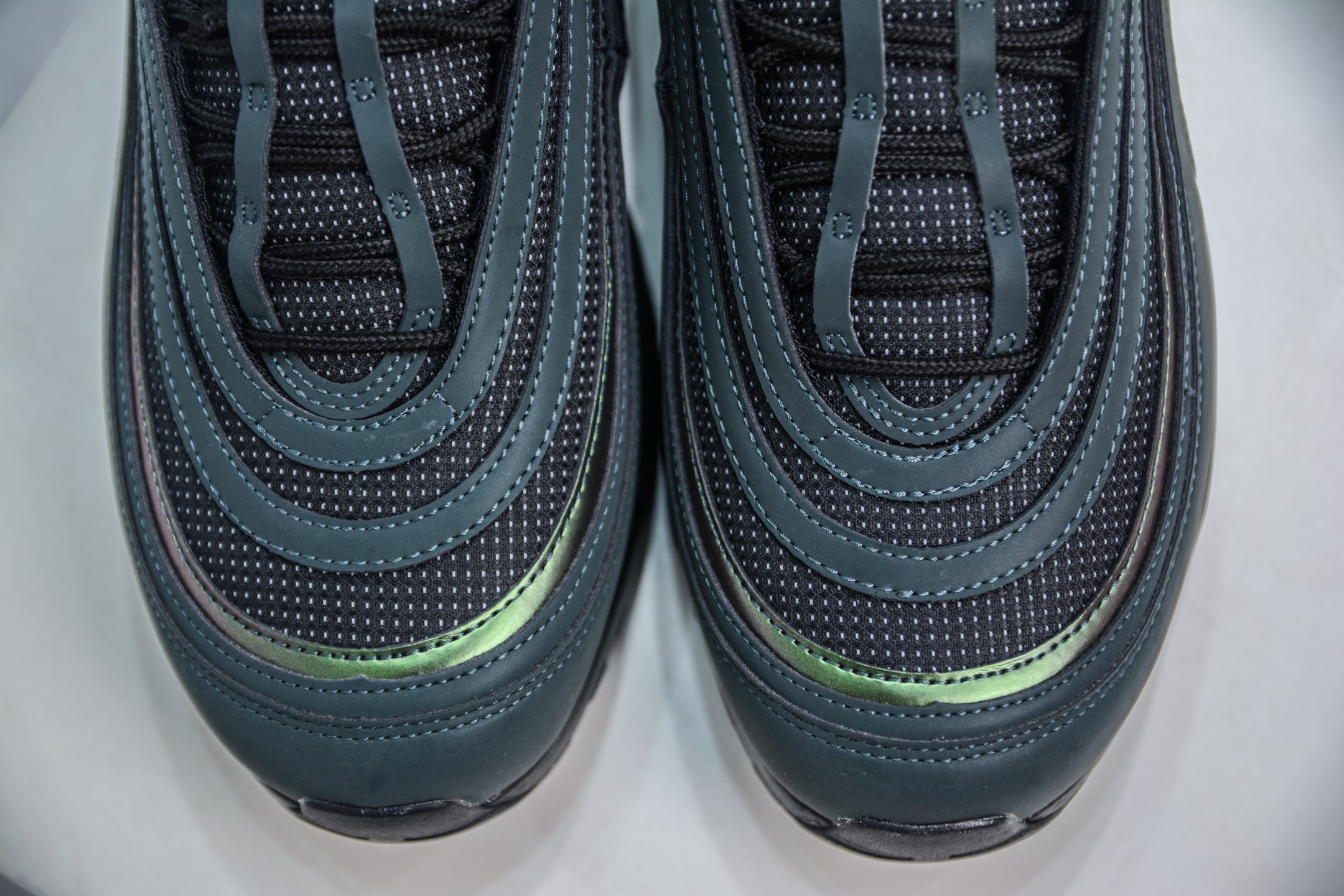Division St. x Nike Air Max 97 Ducks of a Feather Thunder 复刻黑灰 复古休闲跑步鞋 II1711-900