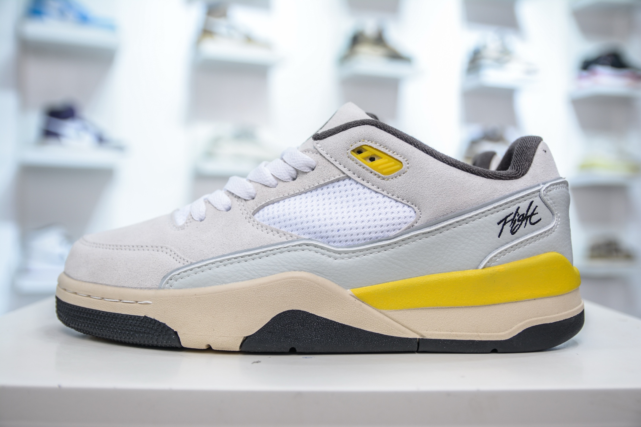 Air Jordan Flight Court Retro Basketball Shoes - Comfortable & Durable 2 i1748469312579 2474 0 0