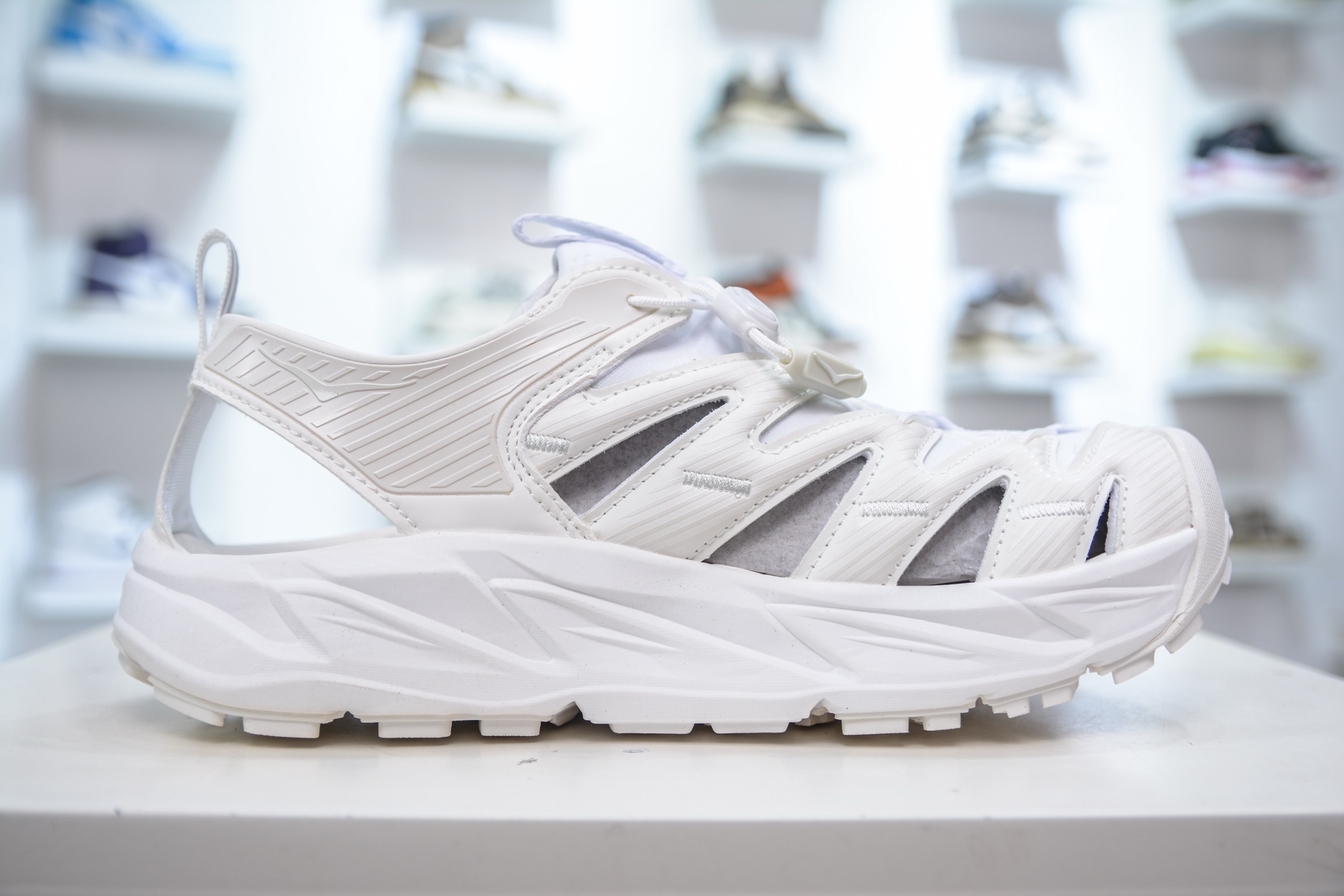 Hoka One One Hopara Sandal: Lightweight, Durable, and Perfect for Water Adventures 9 i1748470476163 2557 0 7