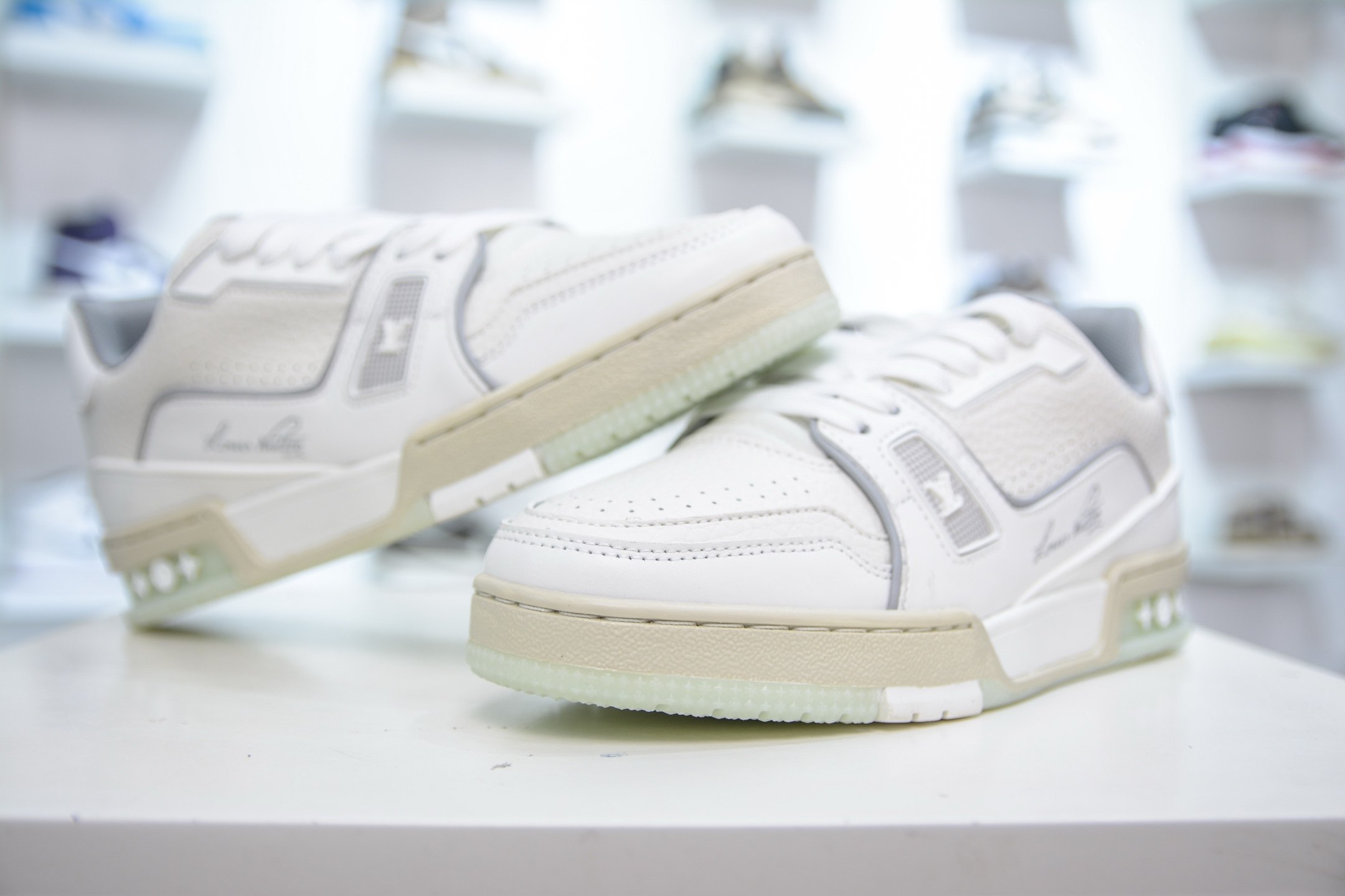 Louis Vuitton Trainer Sneaker: Fashionable, Comfortable, and High-Quality 4 i1748470713881 5675 0 3