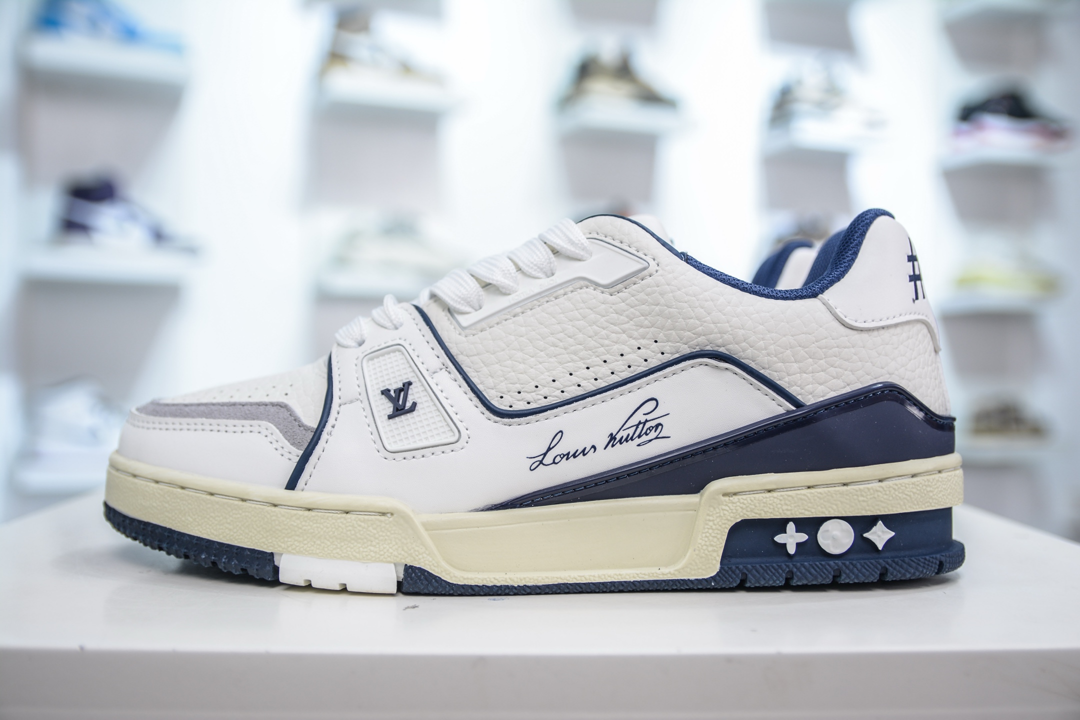 Louis Vuitton Trainer Sneaker: Fashionable, Comfortable, and High-Quality Shoes 1 i1748470880349 5005 0 0