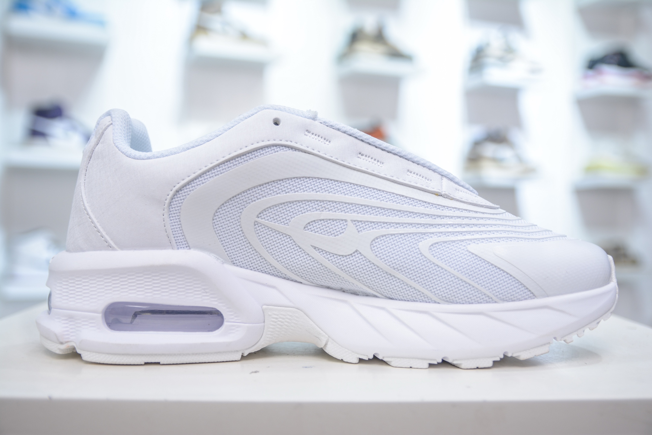 Nike Air Max Fire White Running Shoes - Breathable Comfort & Stylish Design 4 i1748542903922 5865 0 2