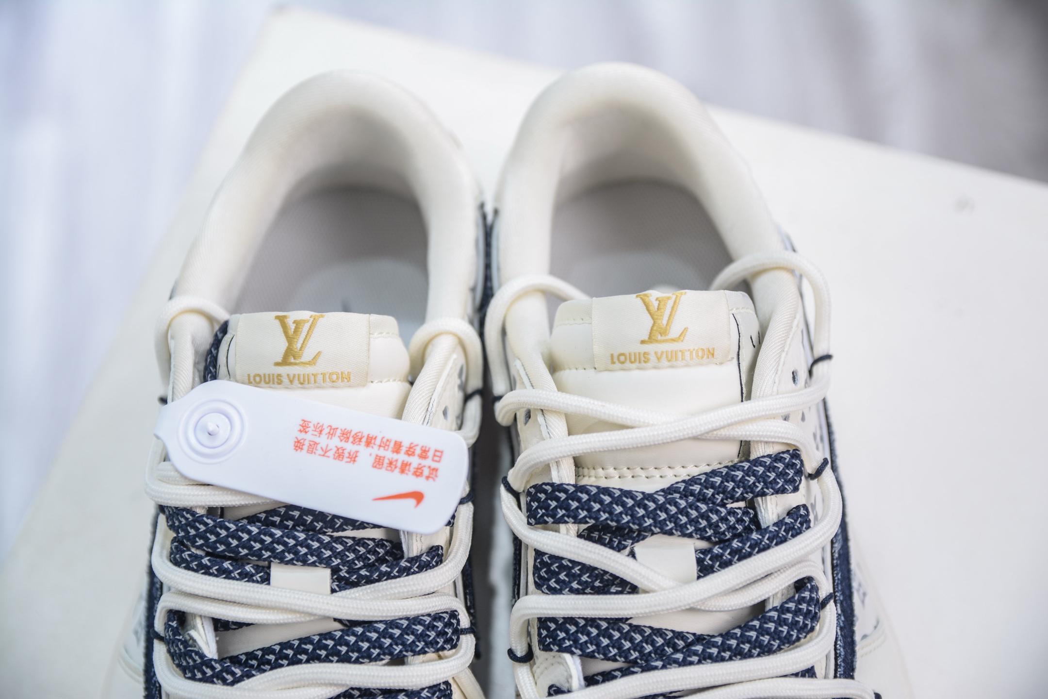 Travis Scott x Nike Air Jordan 1 Low X Louis Vuitton LV联名-米白生胶绑带 DM6868-110