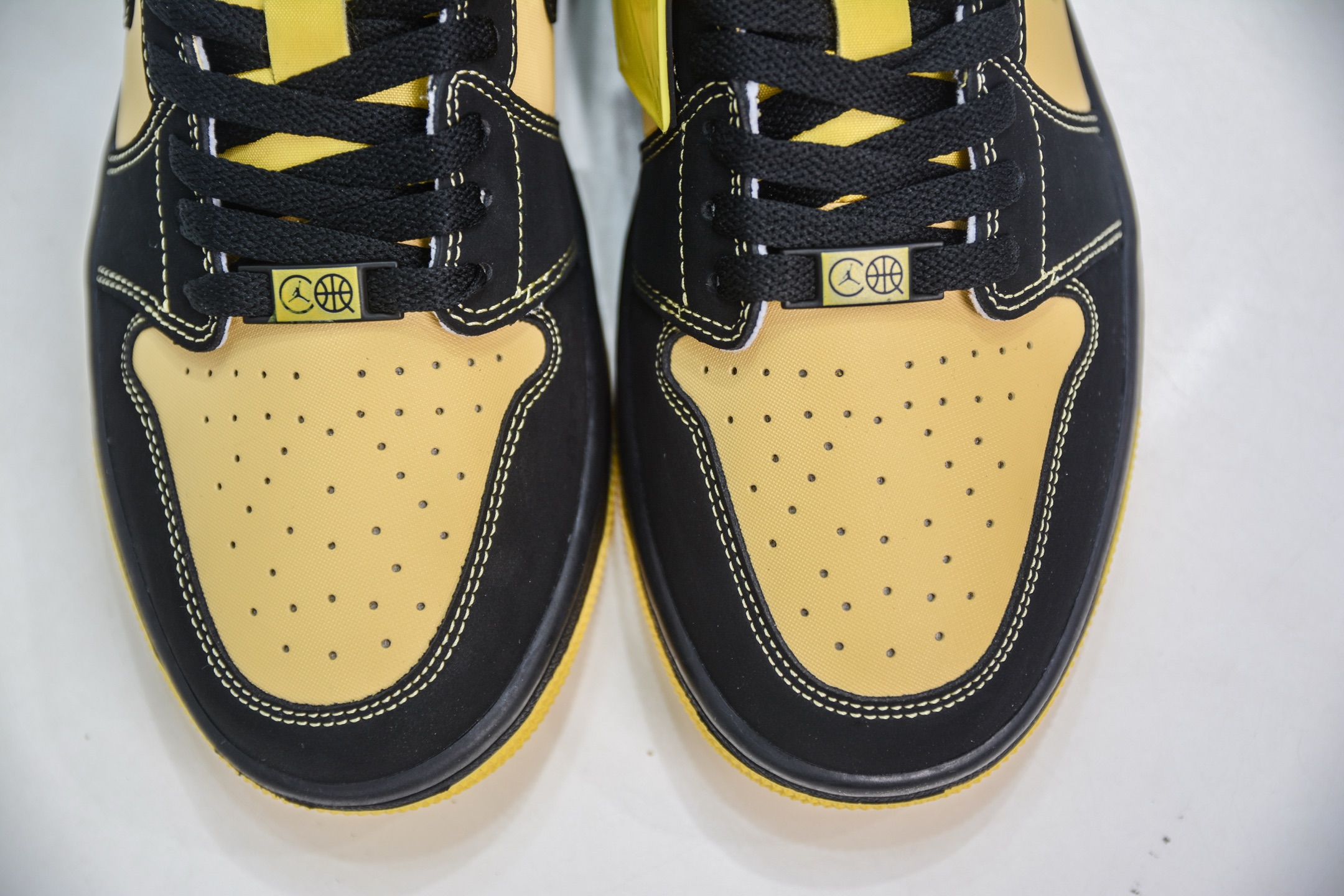 Air Jordan 1 Low Black/Taxi Yellow Casual Sneakers - IB8836 007 10 i1748543285945 1449 0 8