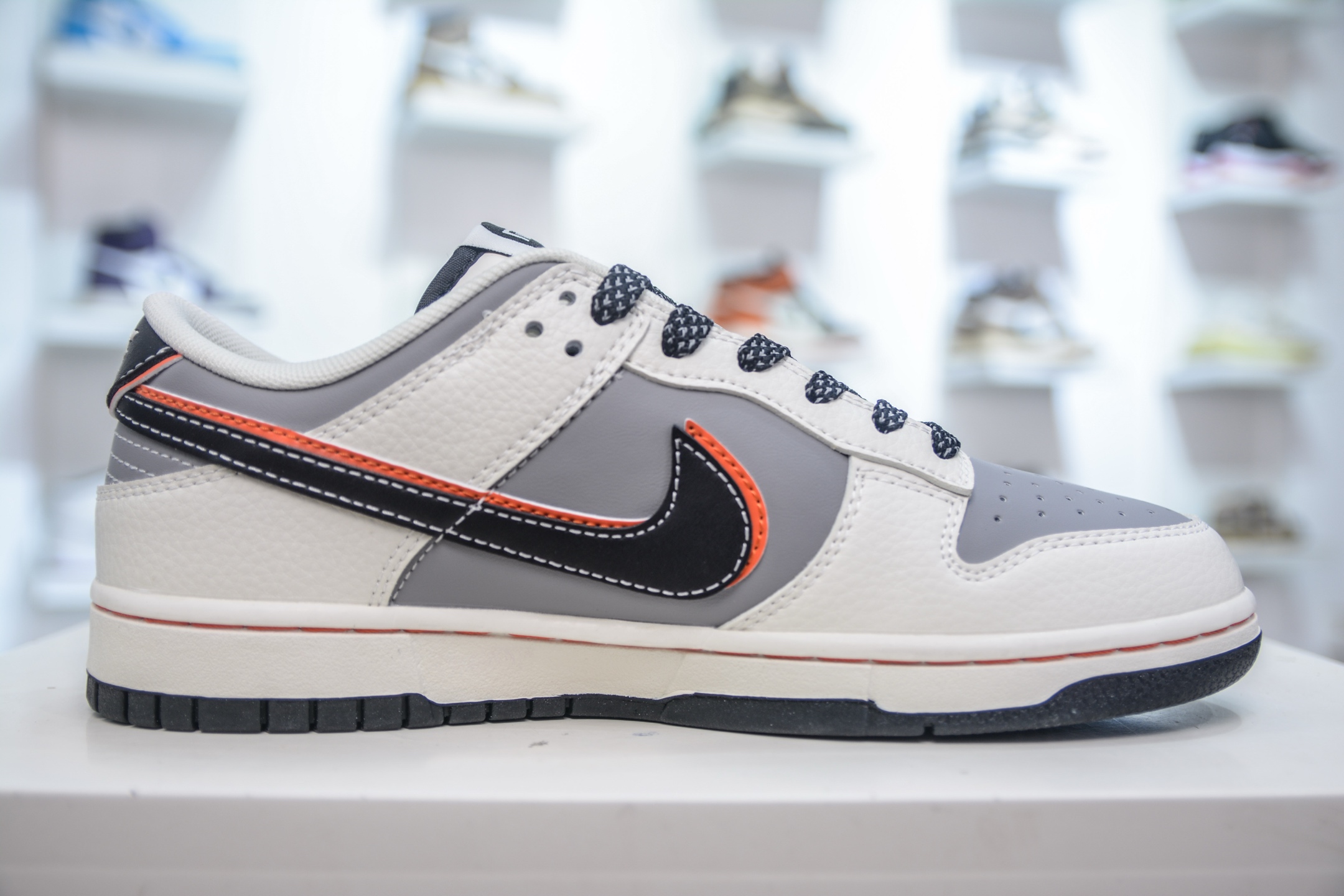 Nike Dunk Low Xiaomi SU7 Ultra Custom Sneakers - Premium Quality & Comfort 4 i1748543363082 9175 0 2