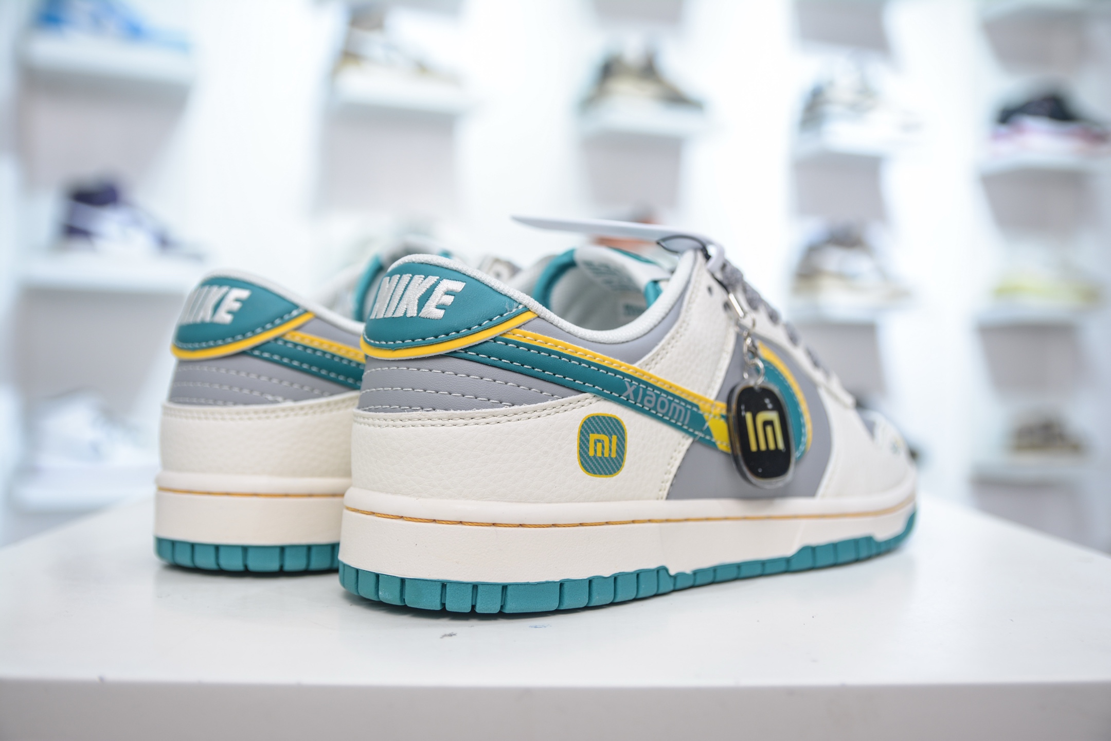 Xiaomi su 7 x Nike Dunk Low 小米su7联名-海湾蓝  SS1168-207