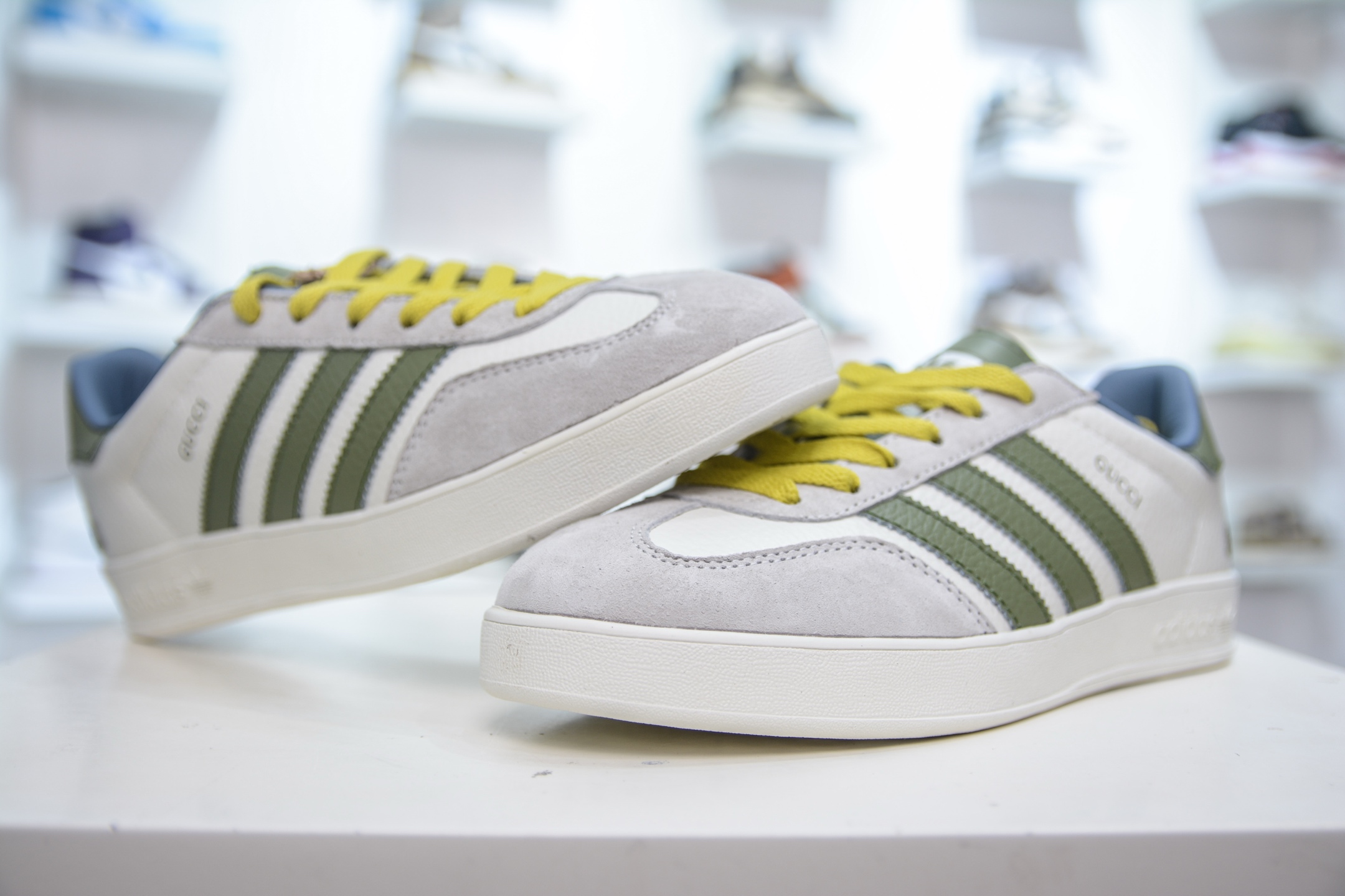 adidas Originals Gazelle INdoor x GUCCI 三叶草休闲防滑耐磨低帮板鞋 DD6607
