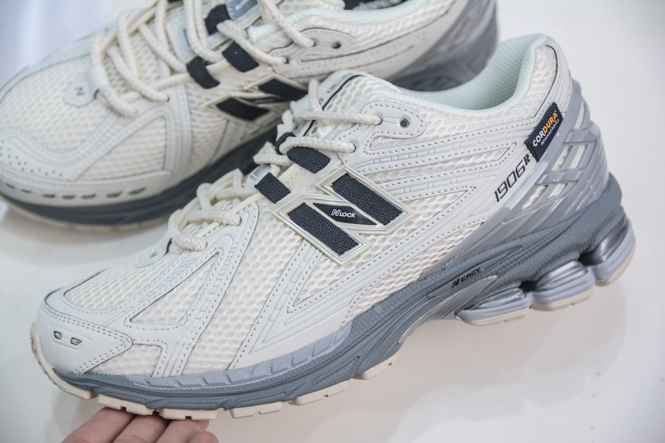 T版纯原 New Balance M1906R系列 复古老爹防滑耐磨低帮 跑步鞋 U1906ROC