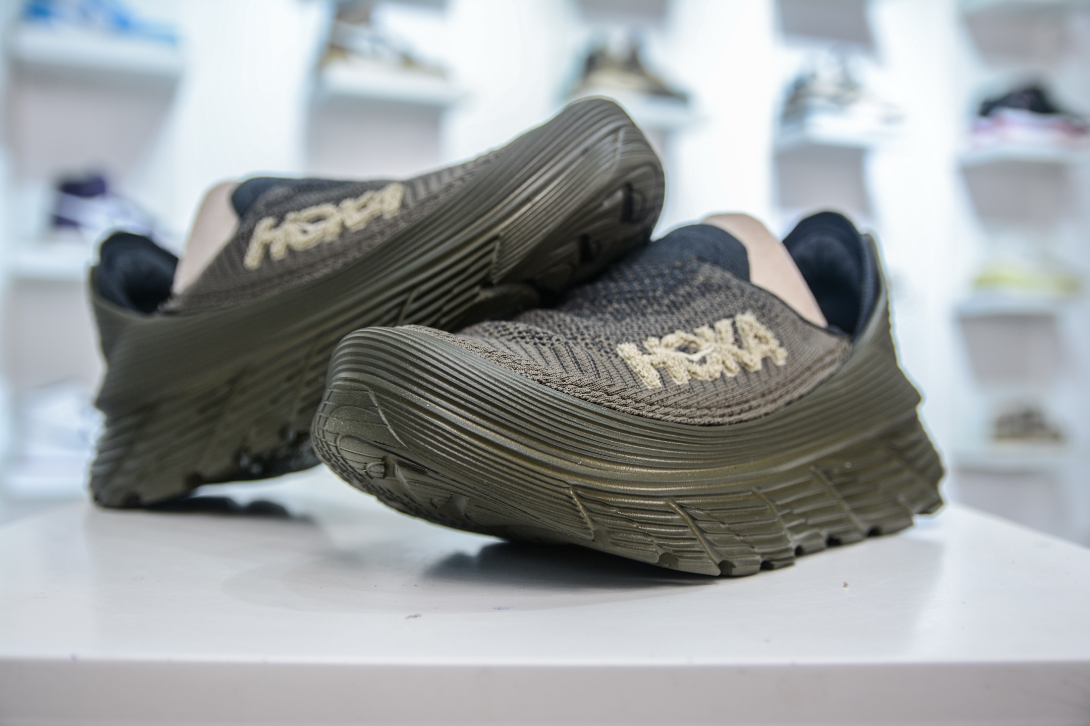 HK纯原 HOKA ONE ONE Restore TC 一脚蹬潮流徒步舒适缓震运动鞋 1134532/DOBLC-莆田鞋,莆田鞋货源,高仿鞋,高仿鞋货源,安福档口,莆田高仿鞋,莆田鞋批发,高仿鞋批发,莆田高仿运动鞋,高仿运动鞋,莆田运动鞋 HK纯原 HOKA ONE ONE Restore TC 一脚蹬潮流徒步舒适缓震运动鞋 1134532/DOBLC