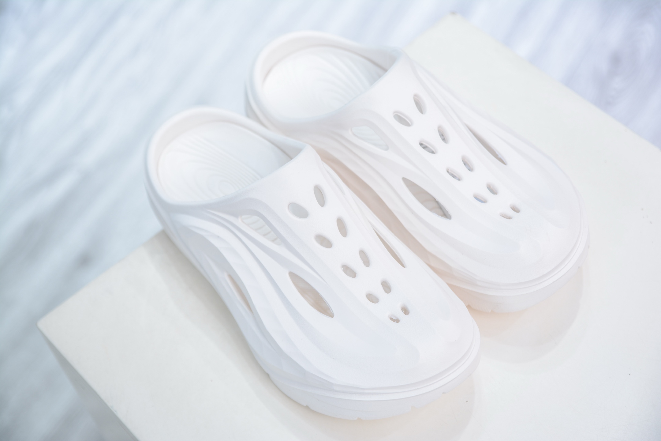 HK纯原 HOKA ONE ONE Ora 缓震拖鞋-莆田鞋,莆田鞋货源,高仿鞋,高仿鞋货源,安福档口,莆田高仿鞋,莆田鞋批发,高仿鞋批发,莆田高仿运动鞋,高仿运动鞋,莆田运动鞋 HK纯原 HOKA ONE ONE Ora 缓震拖鞋