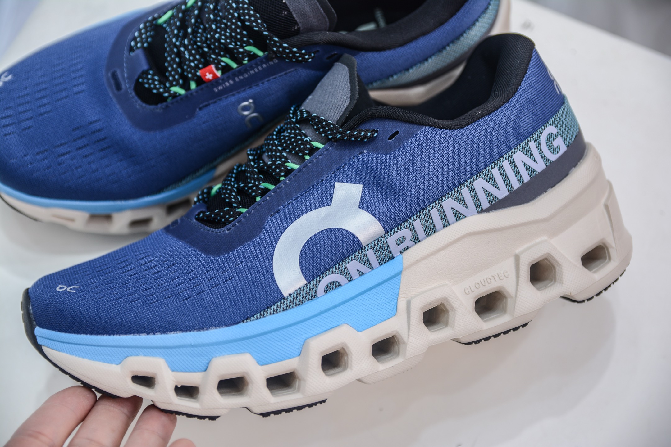 X版 昂跑ON Running Cloudmonster Hyper”Black Iron Lima”克劳德怪兽超级系列低帮厚底轻量舒适多功能休闲运动慢跑鞋  3ME10112903