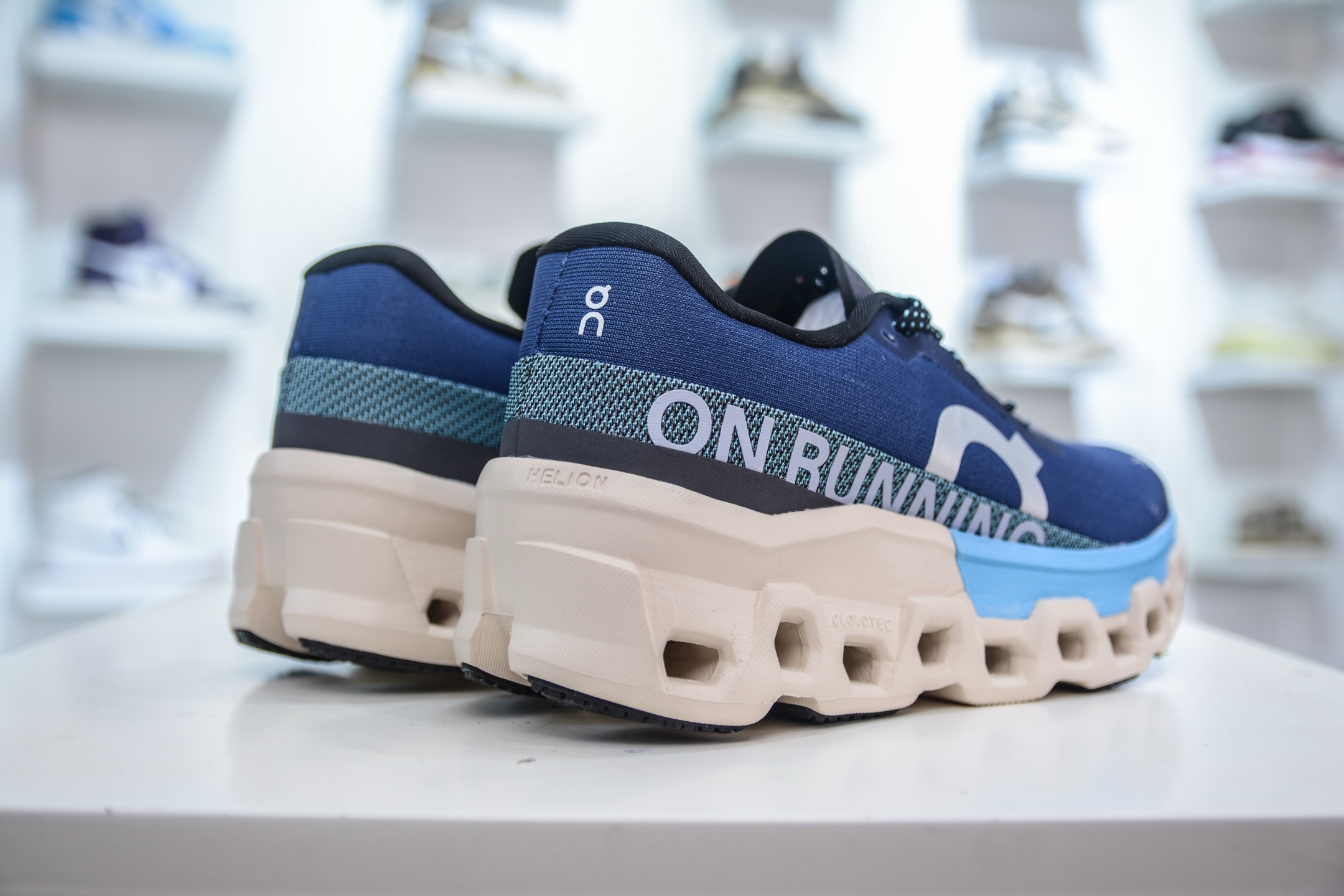 X版 昂跑ON Running Cloudmonster Hyper”Black Iron Lima”克劳德怪兽超级系列低帮厚底轻量舒适多功能休闲运动慢跑鞋  3ME10112903