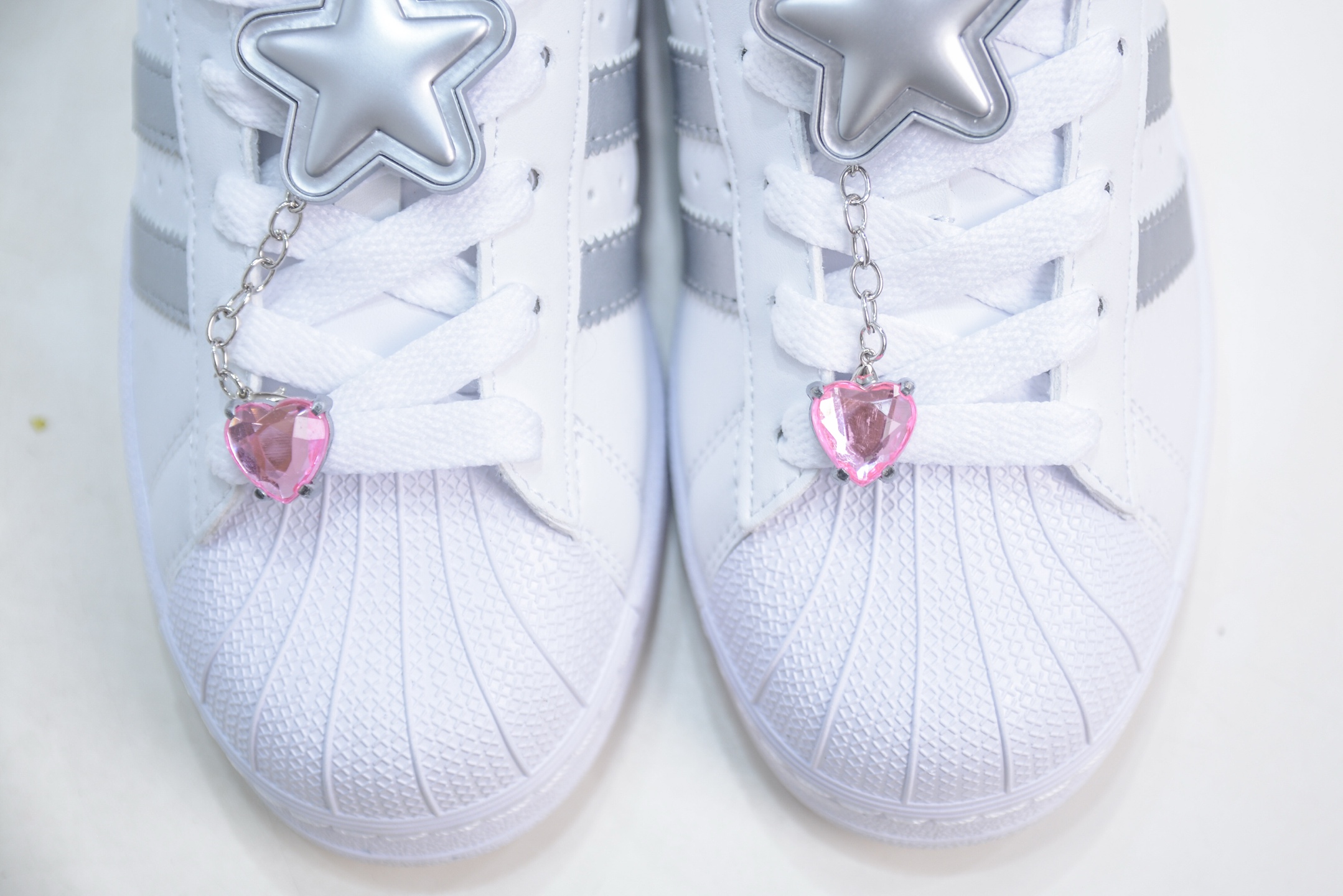 AD Originals Superstar W 贝壳头 JQ8777-莆田鞋,莆田鞋货源,高仿鞋,高仿鞋货源,安福档口,莆田高仿鞋,莆田鞋批发,高仿鞋批发,莆田高仿运动鞋,高仿运动鞋,莆田运动鞋 AD Originals Superstar W 贝壳头 JQ8777