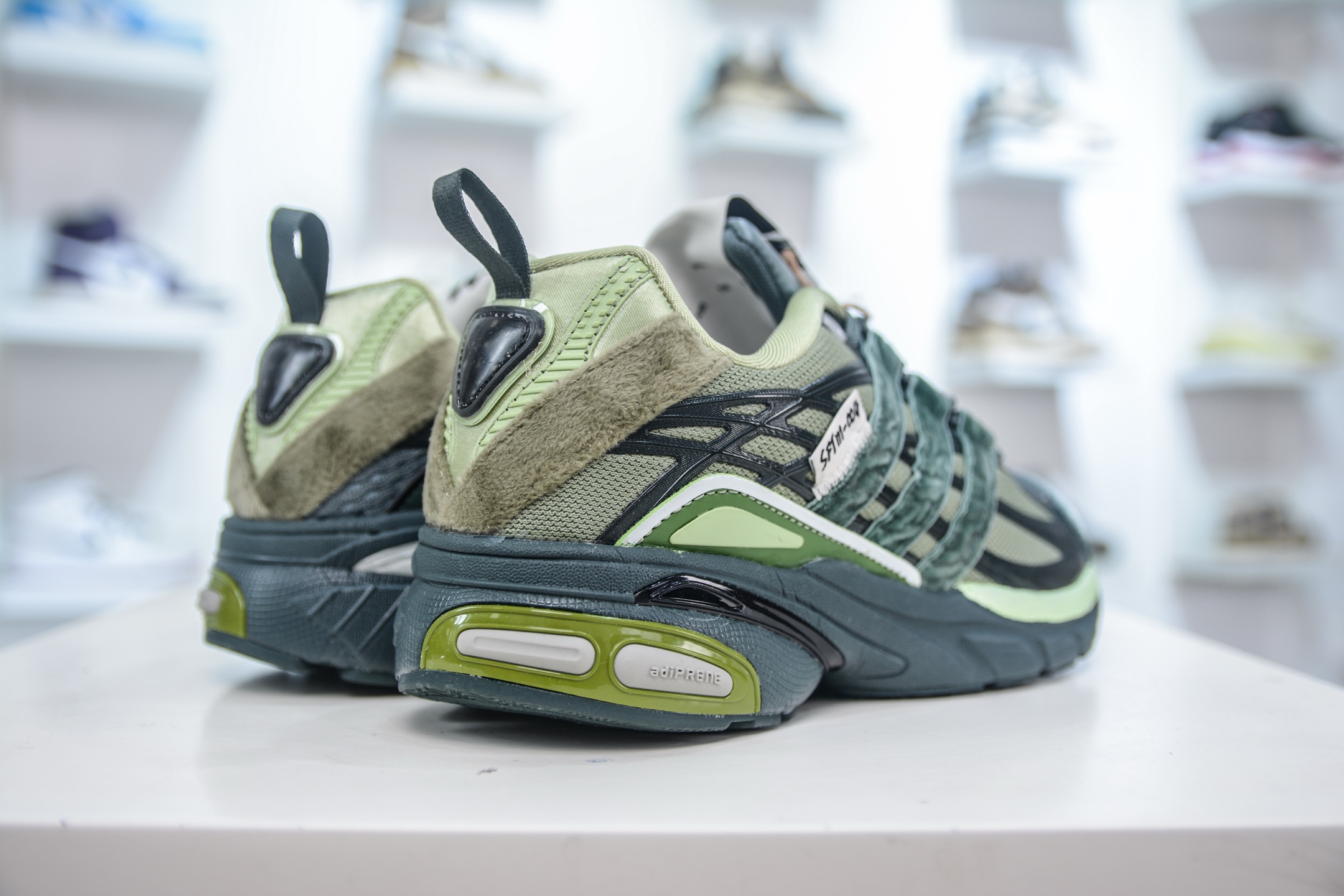 X版 SFTM x AD Originals Adistar Cushion 复古前卫科技休闲运动老爹鞋 IH0278-莆田鞋,莆田鞋货源,高仿鞋,高仿鞋货源,安福档口,莆田高仿鞋,莆田鞋批发,高仿鞋批发,莆田高仿运动鞋,高仿运动鞋,莆田运动鞋 X版 SFTM x AD Originals Adistar Cushion 复古前卫科技休闲运动老爹鞋 IH0278