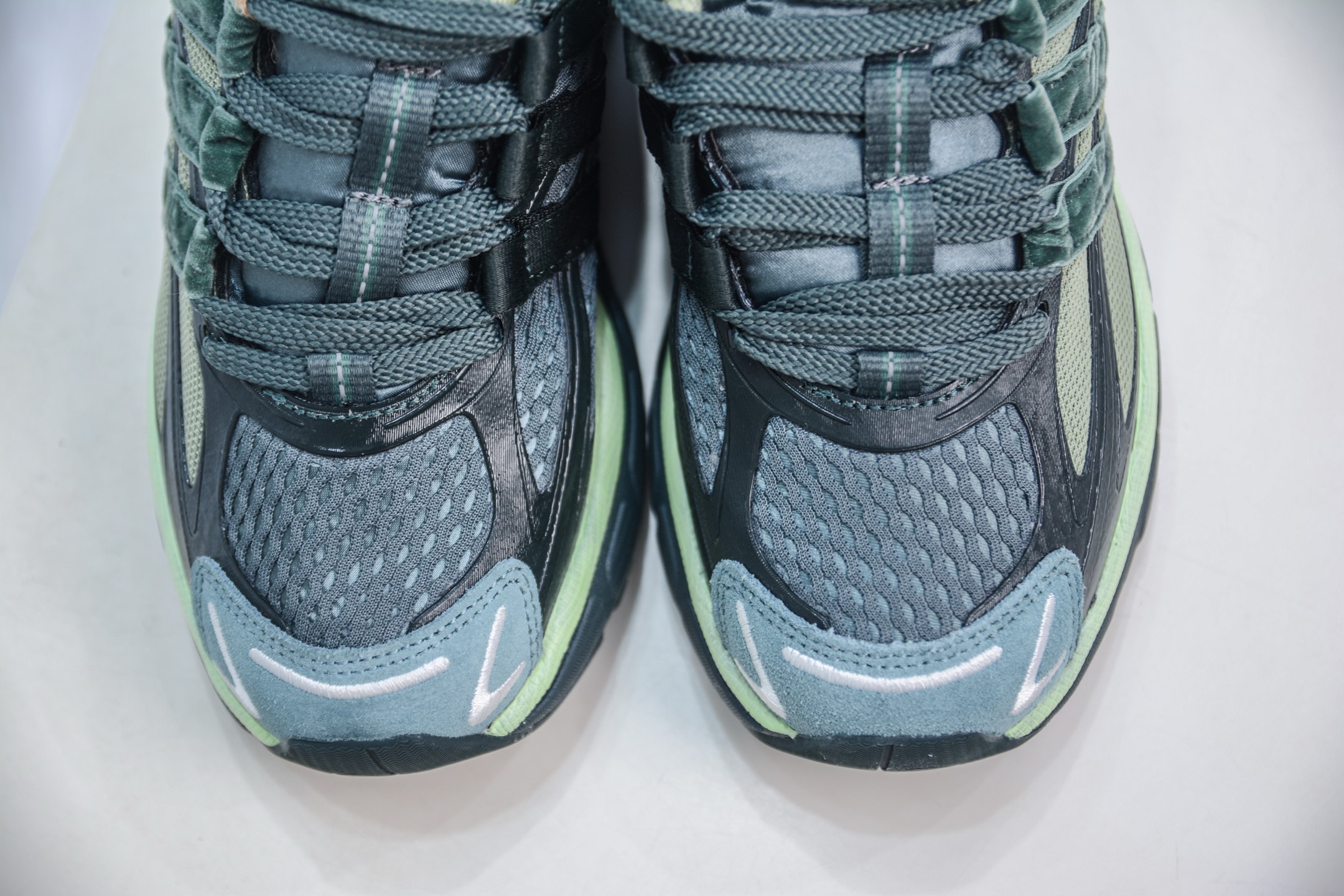 X版 SFTM x AD Originals Adistar Cushion 复古前卫科技休闲运动老爹鞋 IH0278-莆田鞋,莆田鞋货源,高仿鞋,高仿鞋货源,安福档口,莆田高仿鞋,莆田鞋批发,高仿鞋批发,莆田高仿运动鞋,高仿运动鞋,莆田运动鞋 X版 SFTM x AD Originals Adistar Cushion 复古前卫科技休闲运动老爹鞋 IH0278