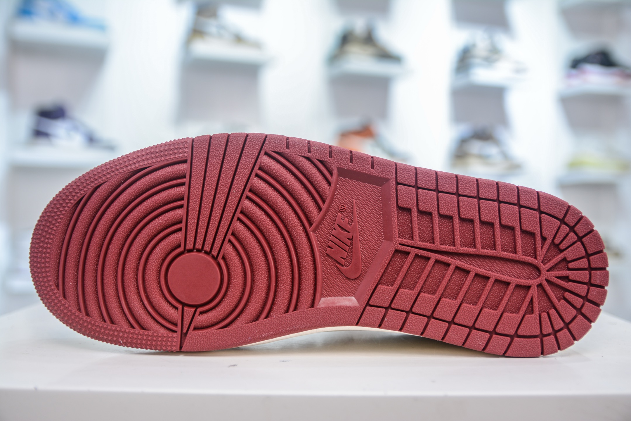 TS x Air Jordan x Fragment Design AJ1 Low 倒钩低帮联名藤原浩闪电-白酒红  LK1099-066