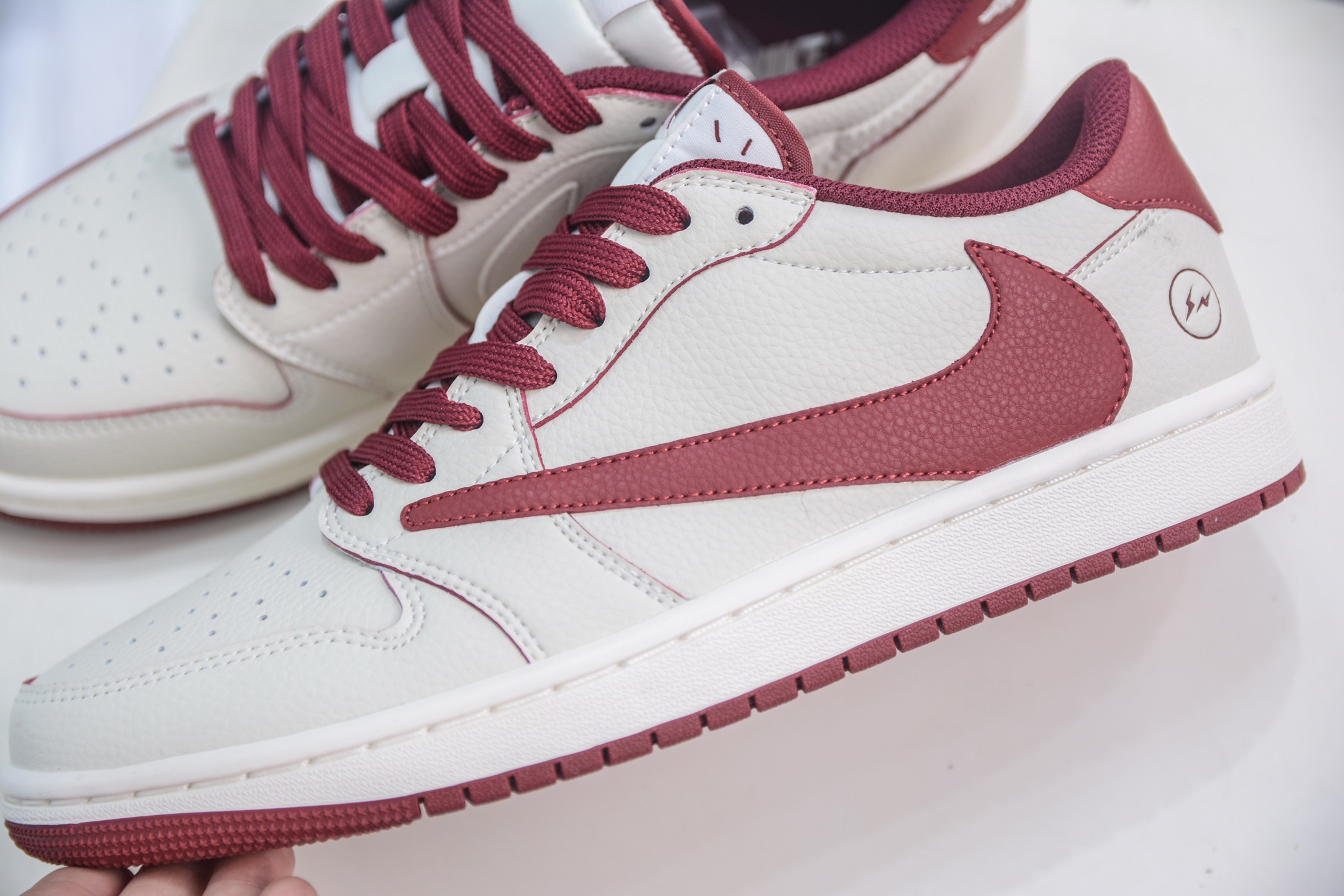 TS x Air Jordan x Fragment Design AJ1 Low 倒钩低帮联名藤原浩闪电-白酒红  LK1099-066