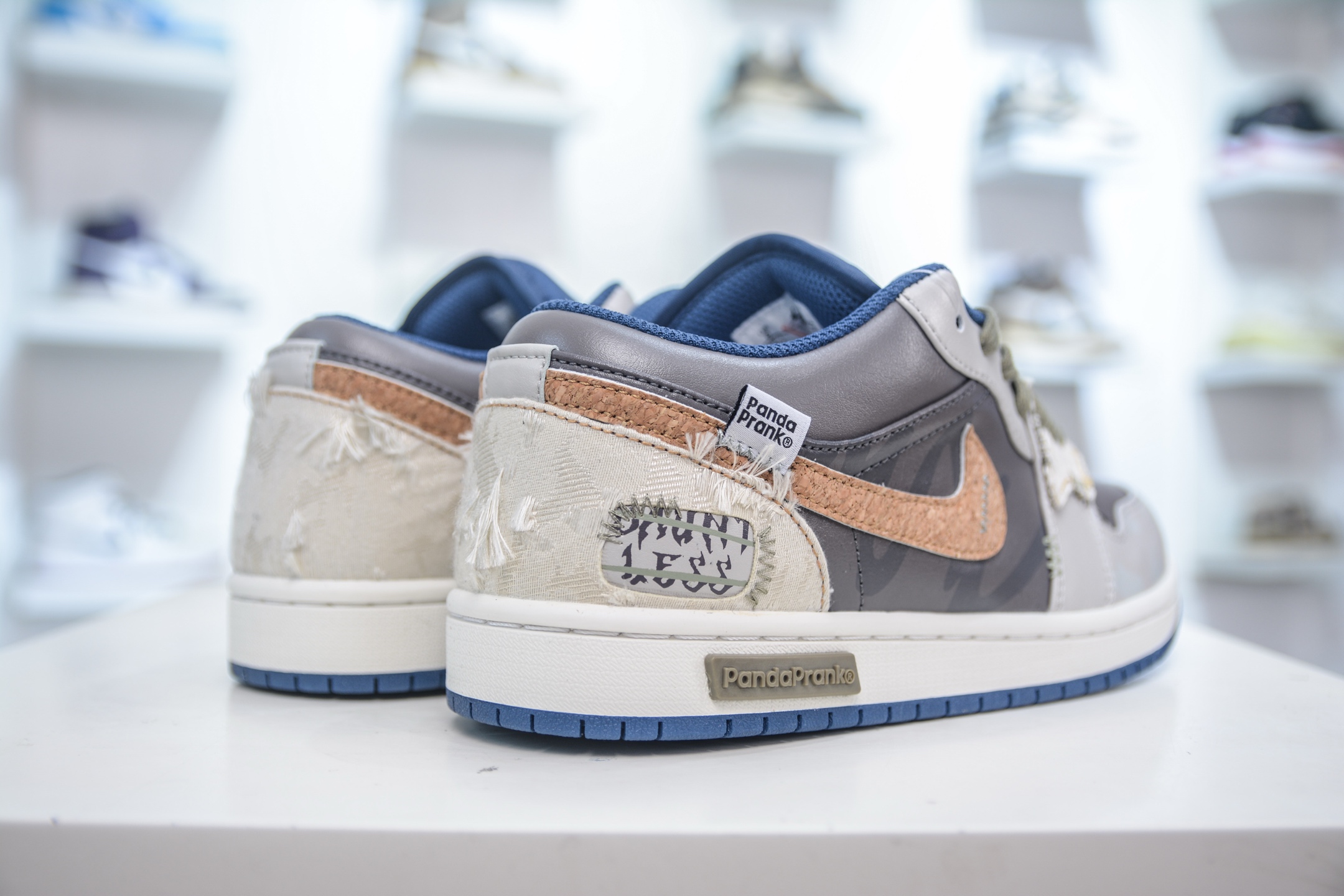 Air Jordan 1 LOW 熊猫恶作剧 荒无底 棕灰  553558-414