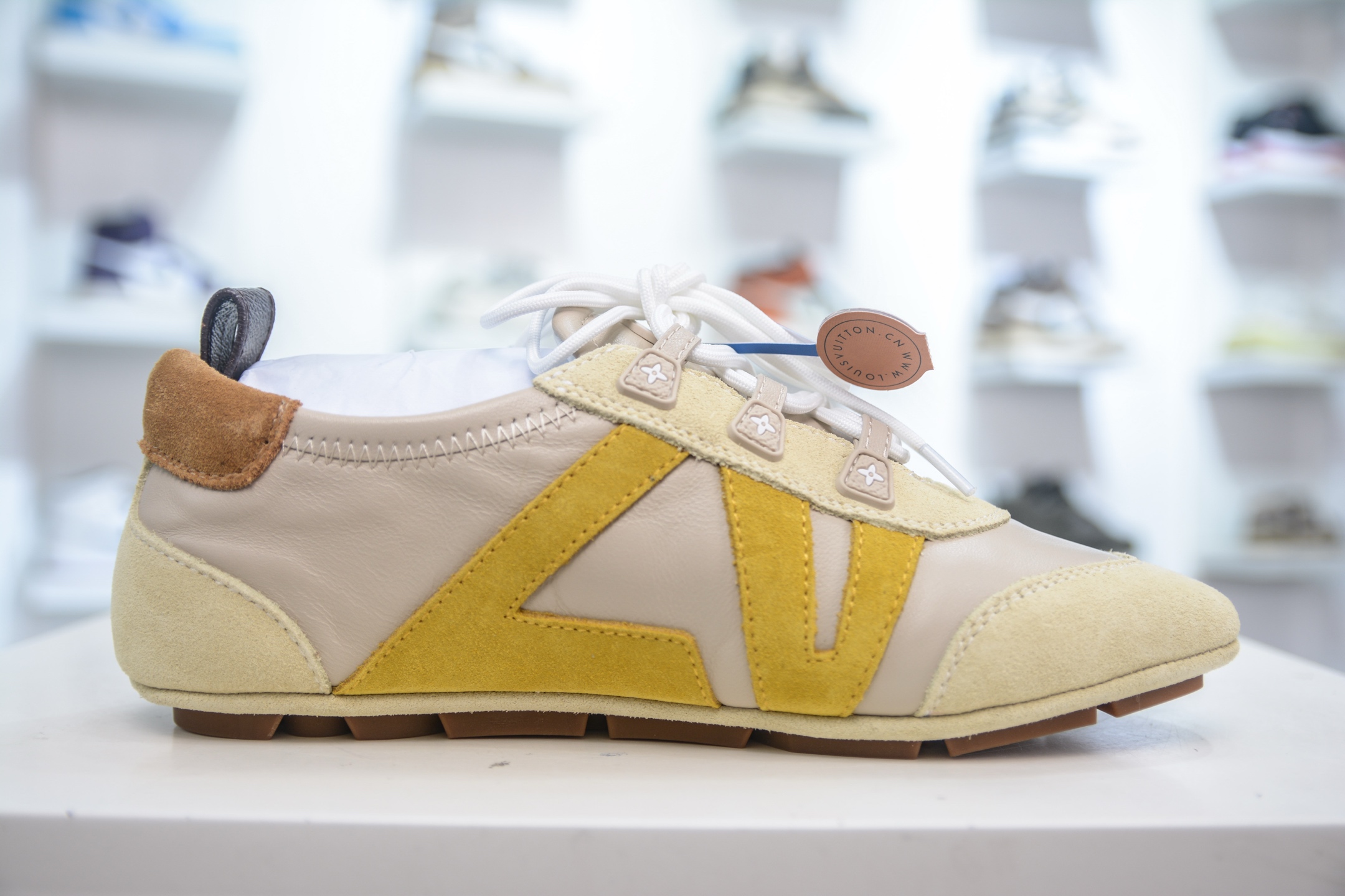 LOUIS VUITTON lv Sneakerina 2025早春发布新款德训鞋芭蕾舞鞋