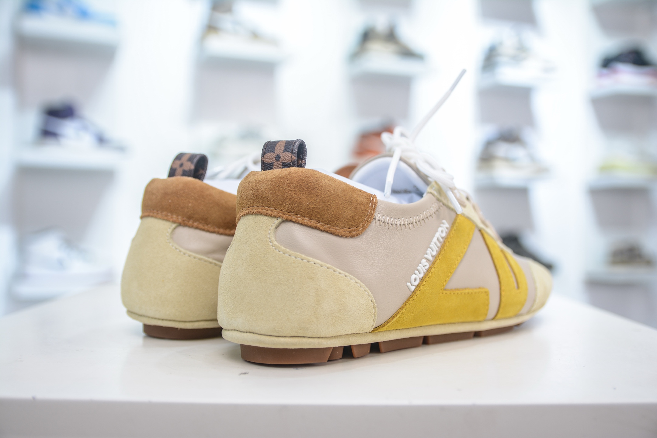 LOUIS VUITTON lv Sneakerina 2025早春发布新款德训鞋芭蕾舞鞋