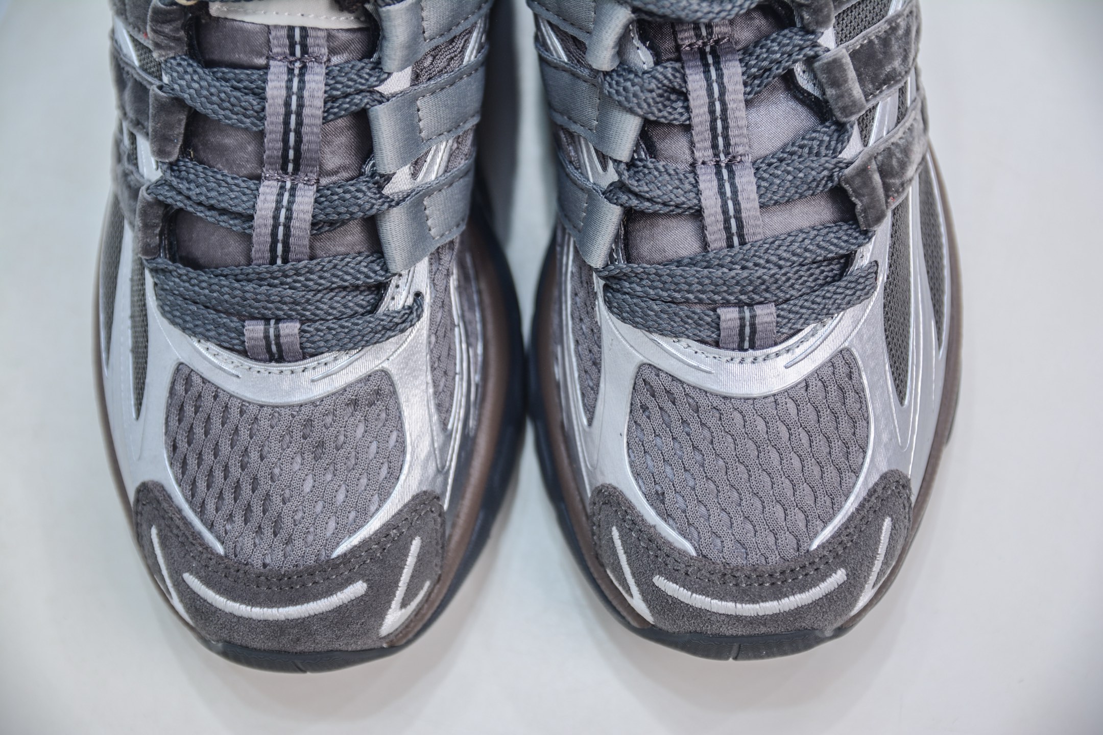 X版 SFTM x AD Originals Adistar Cushion 复古前卫科技休闲运动老爹鞋 JH9009-莆田鞋,莆田鞋货源,高仿鞋,高仿鞋货源,安福档口,莆田高仿鞋,莆田鞋批发,高仿鞋批发,莆田高仿运动鞋,高仿运动鞋,莆田运动鞋 X版 SFTM x AD Originals Adistar Cushion 复古前卫科技休闲运动老爹鞋 JH9009