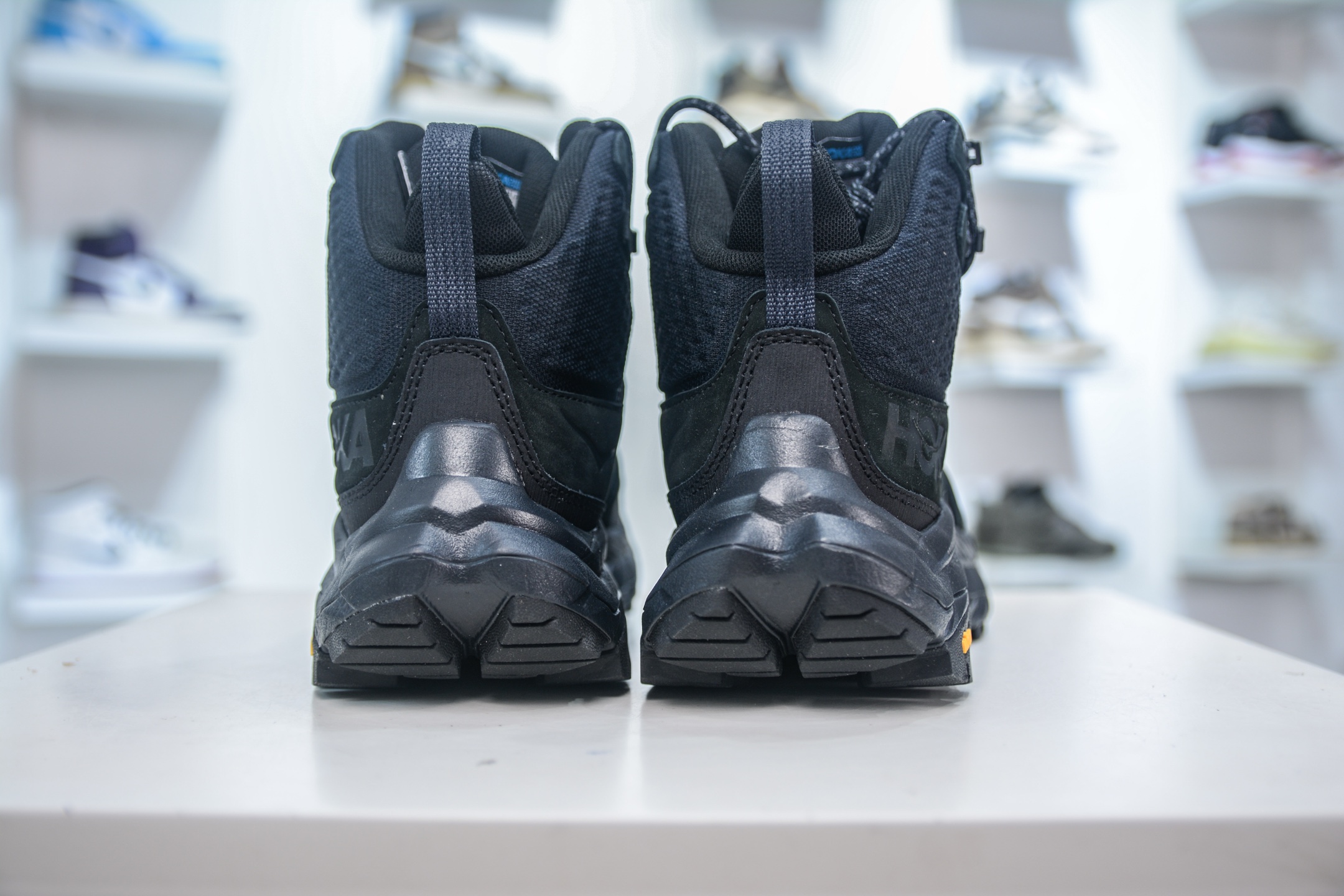 HK纯原 Hoka One One Kaha 2 High GTX Gore-Tex卡哈二代系列高帮厚底轻量户外登山运动鞋 1122018/BBLC-莆田鞋,莆田鞋货源,高仿鞋,高仿鞋货源,安福档口,莆田高仿鞋,莆田鞋批发,高仿鞋批发,莆田高仿运动鞋,高仿运动鞋,莆田运动鞋 HK纯原 Hoka One One Kaha 2 High GTX Gore-Tex卡哈二代系列高帮厚底轻量户外登山运动鞋 1122018/BBLC