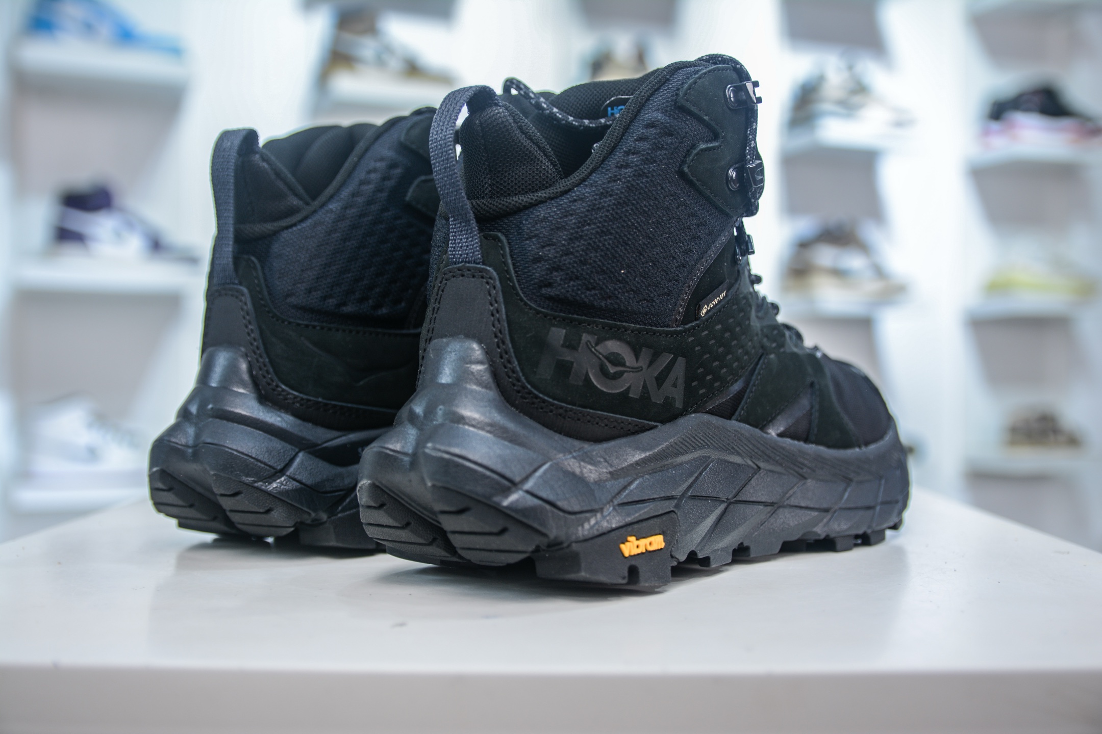 HK纯原 Hoka One One Kaha 2 High GTX Gore-Tex卡哈二代系列高帮厚底轻量户外登山运动鞋 1122018/BBLC-莆田鞋,莆田鞋货源,高仿鞋,高仿鞋货源,安福档口,莆田高仿鞋,莆田鞋批发,高仿鞋批发,莆田高仿运动鞋,高仿运动鞋,莆田运动鞋 HK纯原 Hoka One One Kaha 2 High GTX Gore-Tex卡哈二代系列高帮厚底轻量户外登山运动鞋 1122018/BBLC