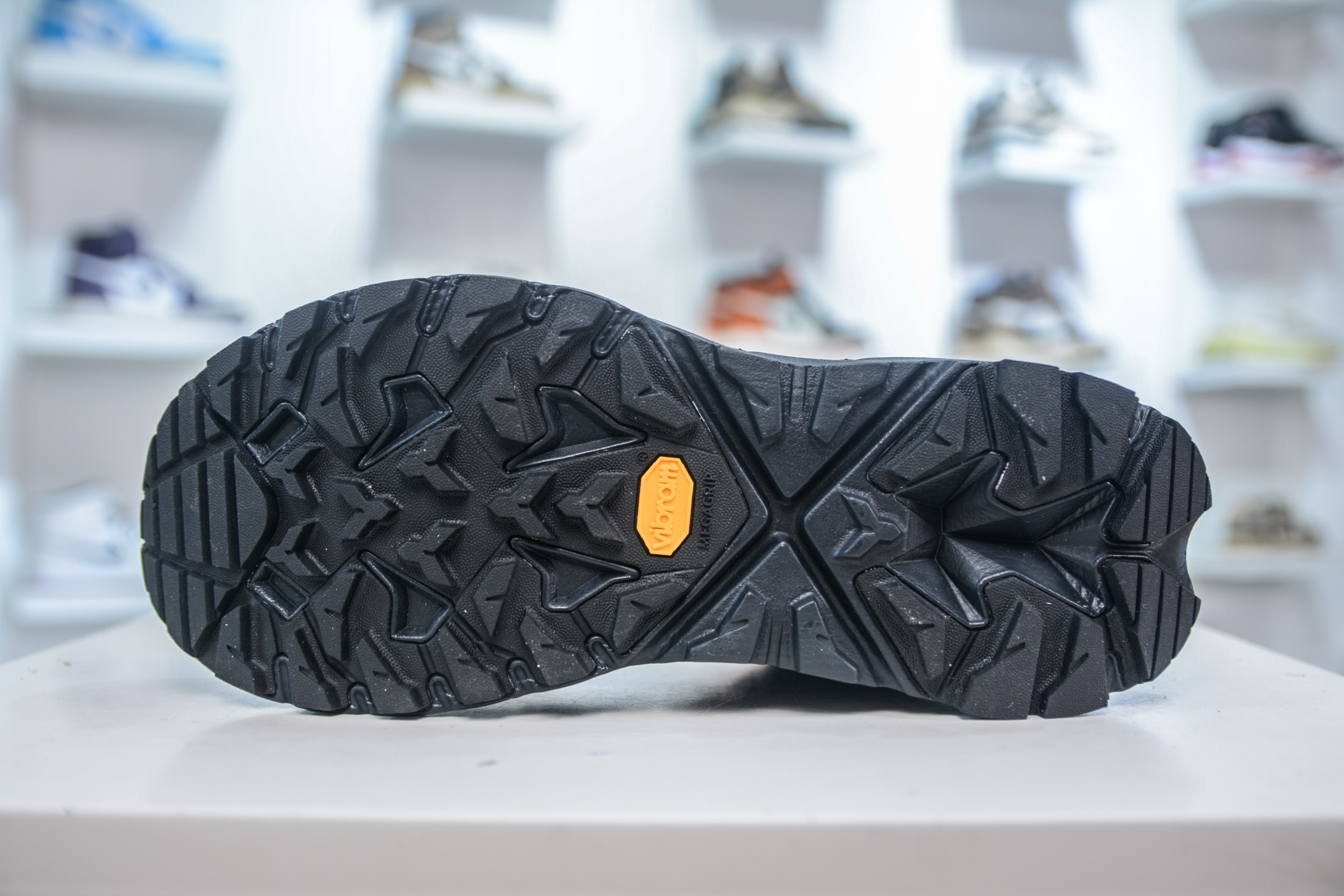 HK纯原 Hoka One One Kaha 2 High GTX Gore-Tex卡哈二代系列高帮厚底轻量户外登山运动鞋 1122018/BBLC-莆田鞋,莆田鞋货源,高仿鞋,高仿鞋货源,安福档口,莆田高仿鞋,莆田鞋批发,高仿鞋批发,莆田高仿运动鞋,高仿运动鞋,莆田运动鞋 HK纯原 Hoka One One Kaha 2 High GTX Gore-Tex卡哈二代系列高帮厚底轻量户外登山运动鞋 1122018/BBLC